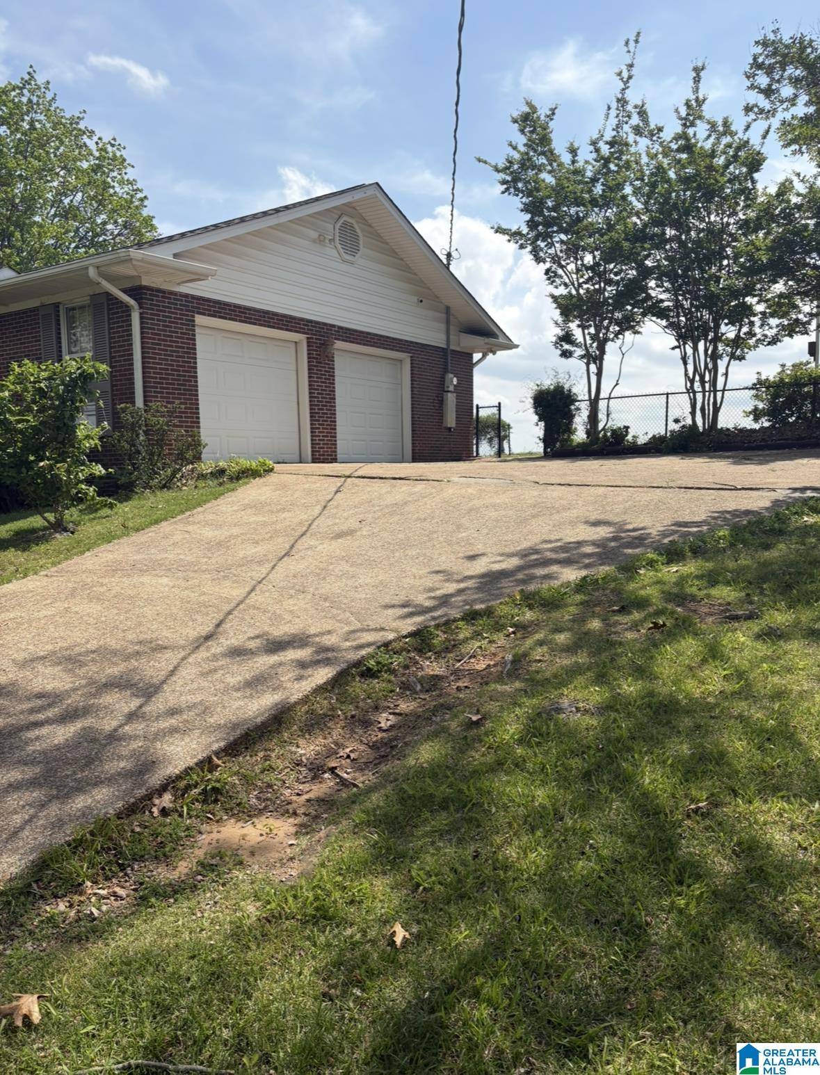 Gadsden, AL 35904,1321 BELLEVUE DRIVE