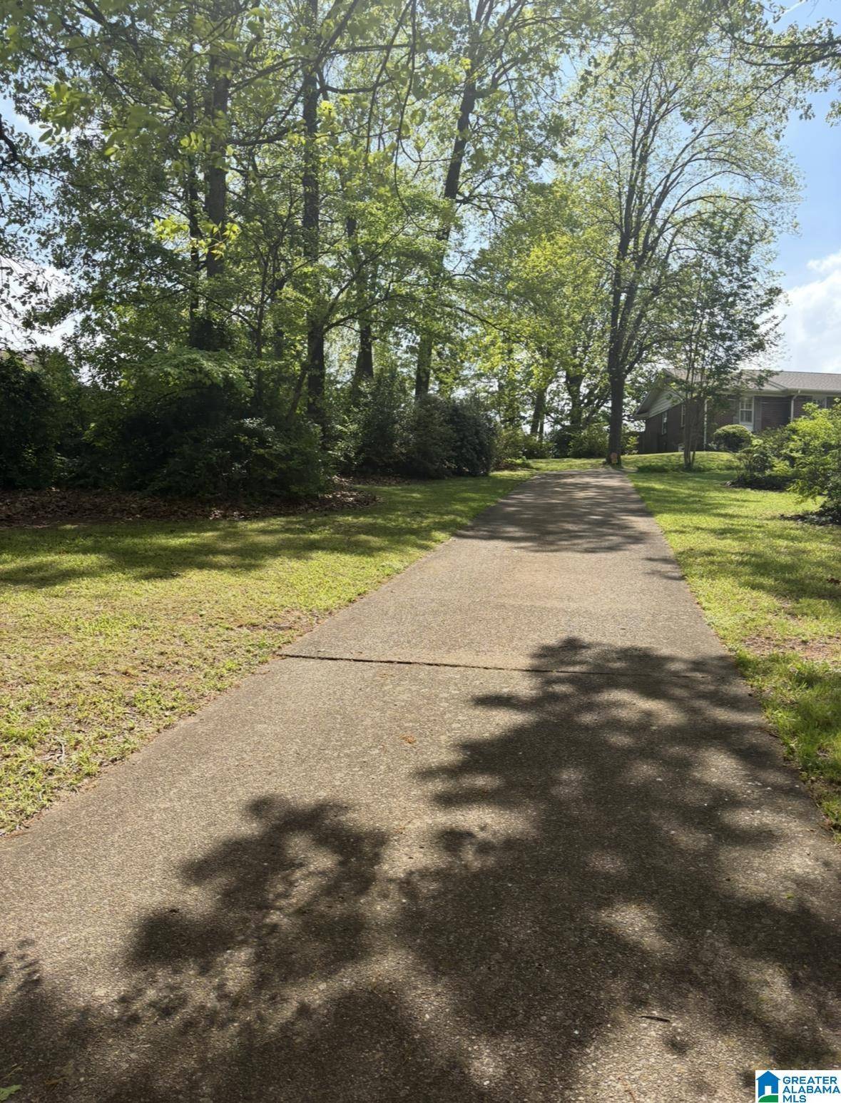 Gadsden, AL 35904,1321 BELLEVUE DRIVE
