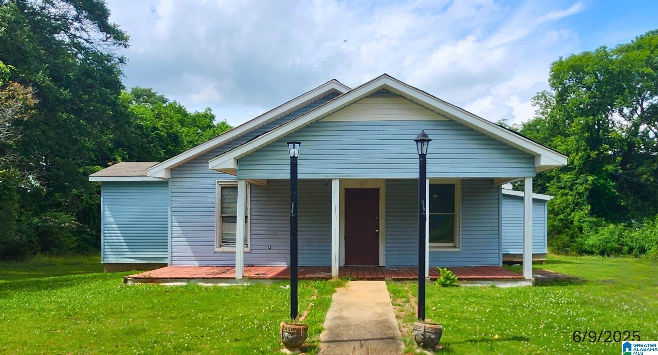 Tuscumbia, AL 35674,606 W TUNSTALL STREET