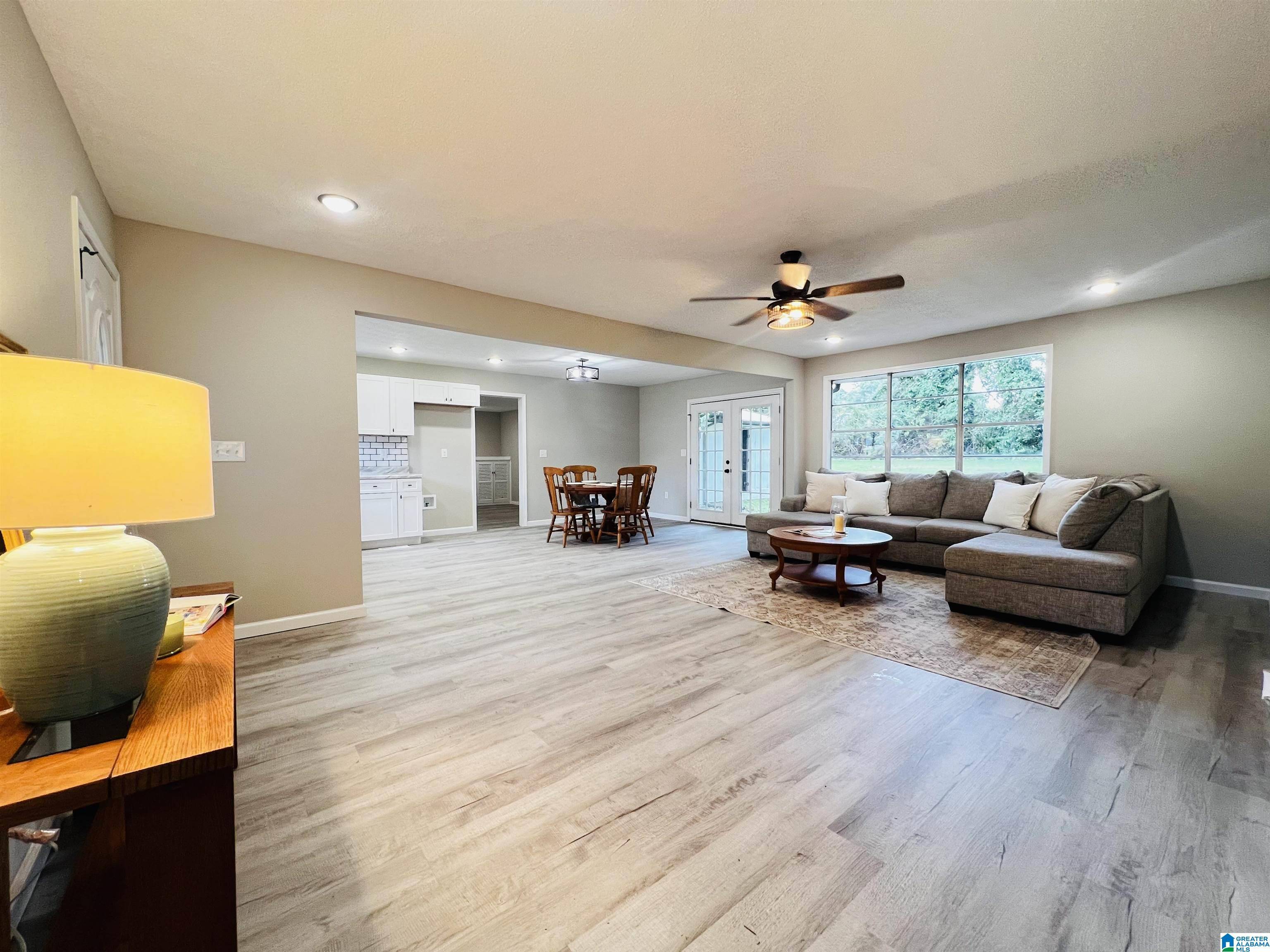 Anniston, AL 36206,328 LENLOCK DRIVE