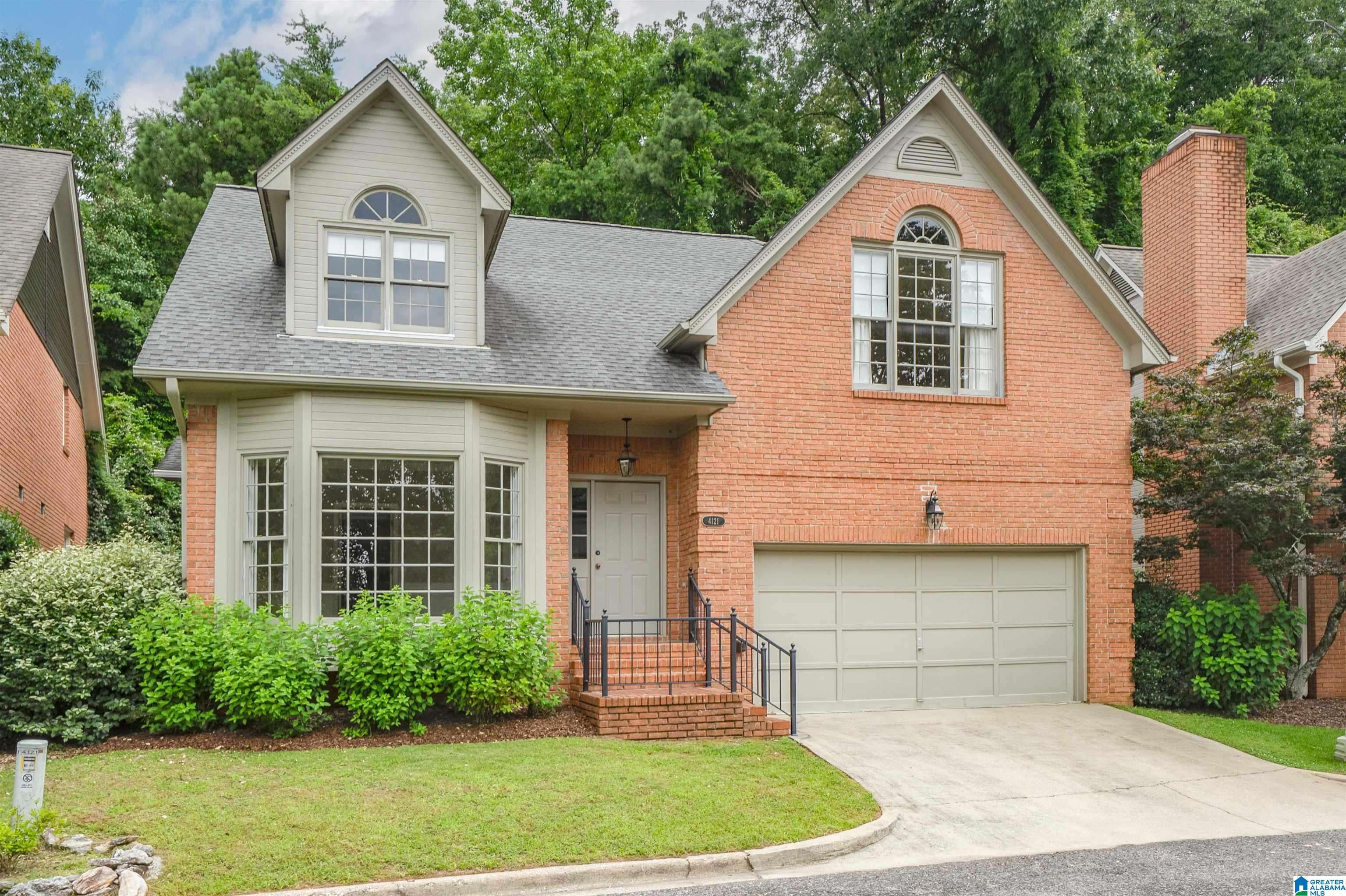 Birmingham, AL 35213,4121 HIGHLANDS CIRCLE