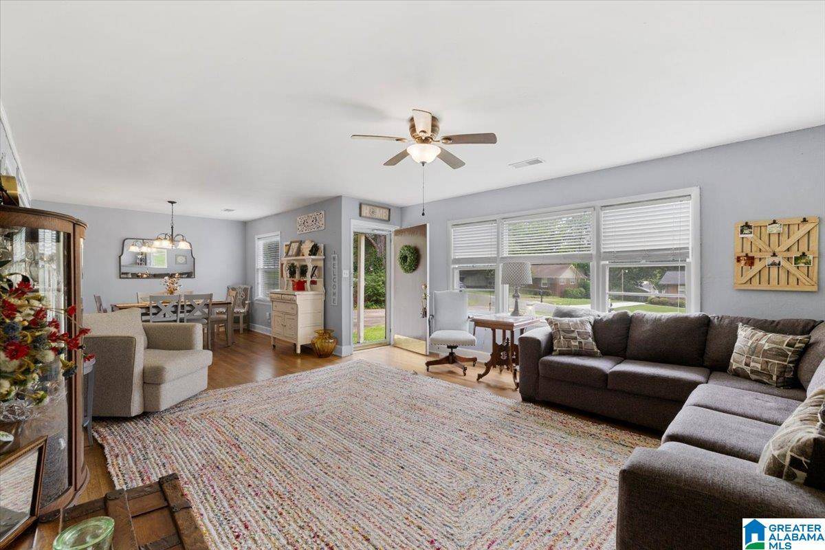 Oneonta, AL 35121,1106 PARK AVENUE