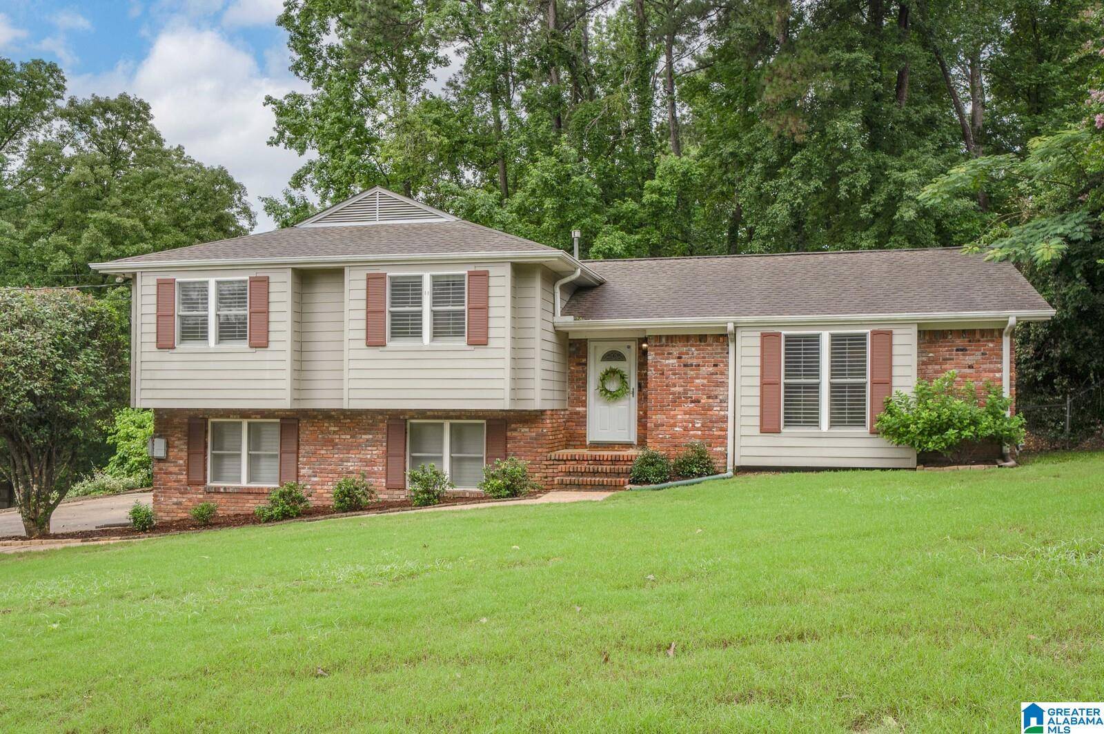 Hoover, AL 35226,3418 TEQUESTA LANE