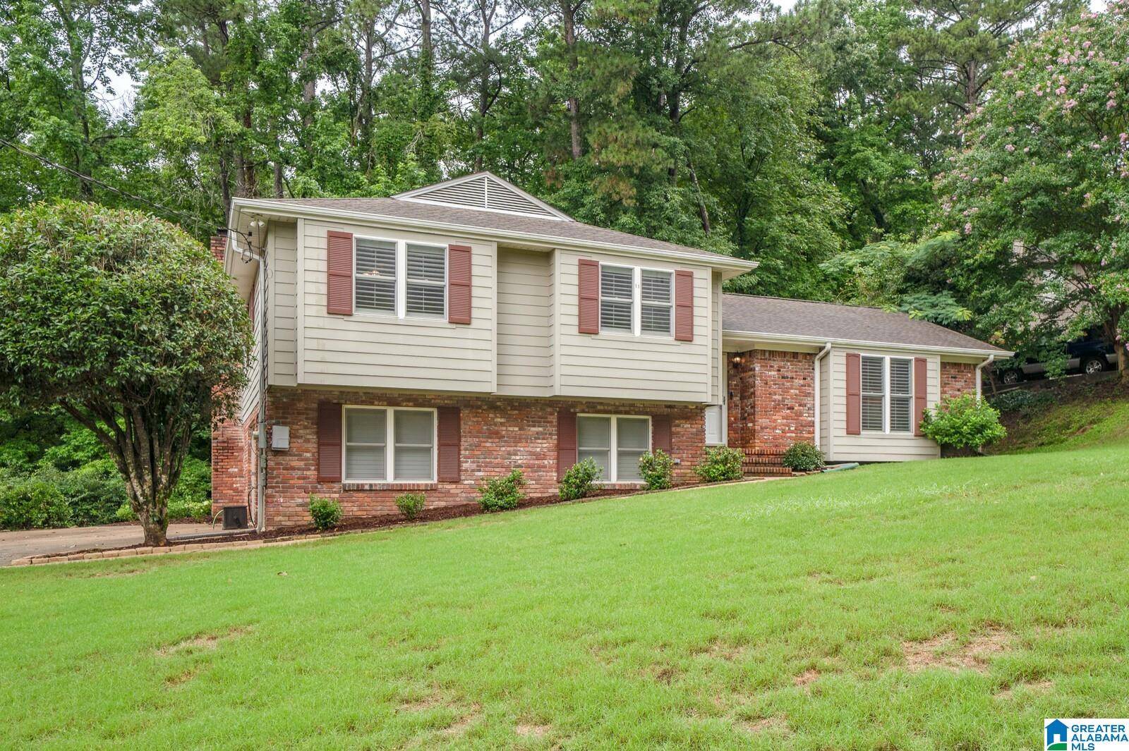 Hoover, AL 35226,3418 TEQUESTA LANE