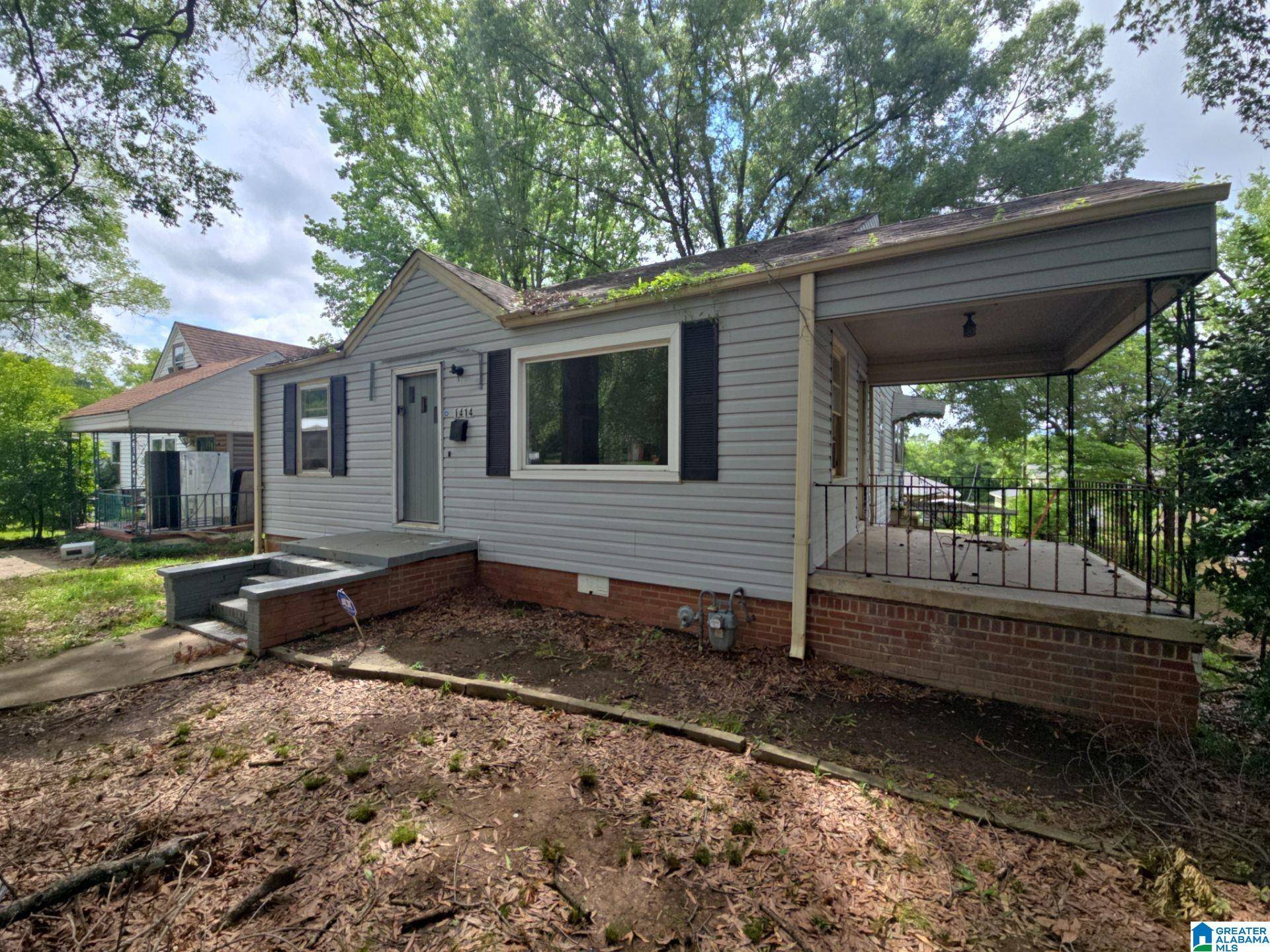 Birmingham, AL 35218,1414 27TH STREET