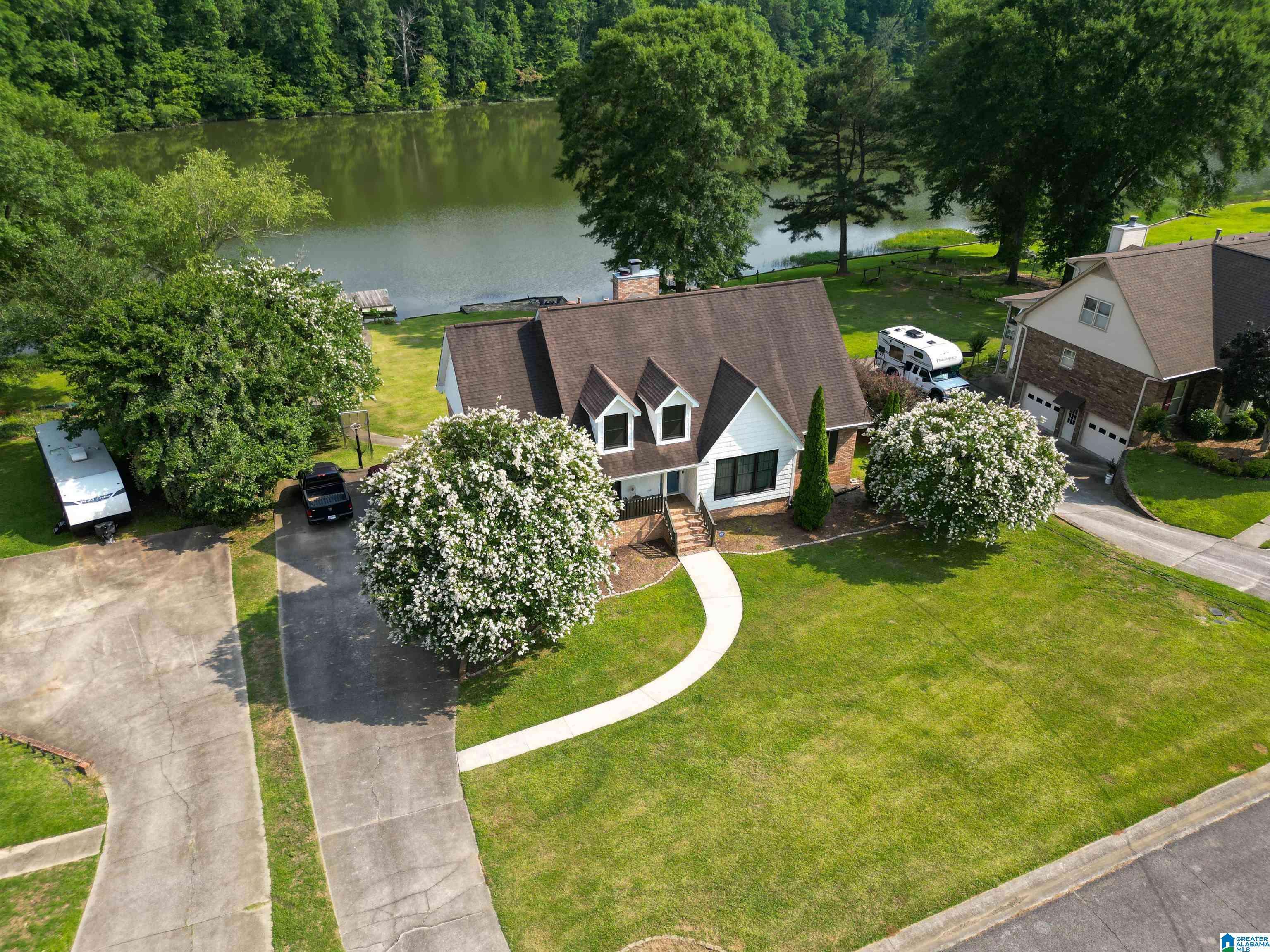 Trussville, AL 35173,7835 WINDSONG DRIVE