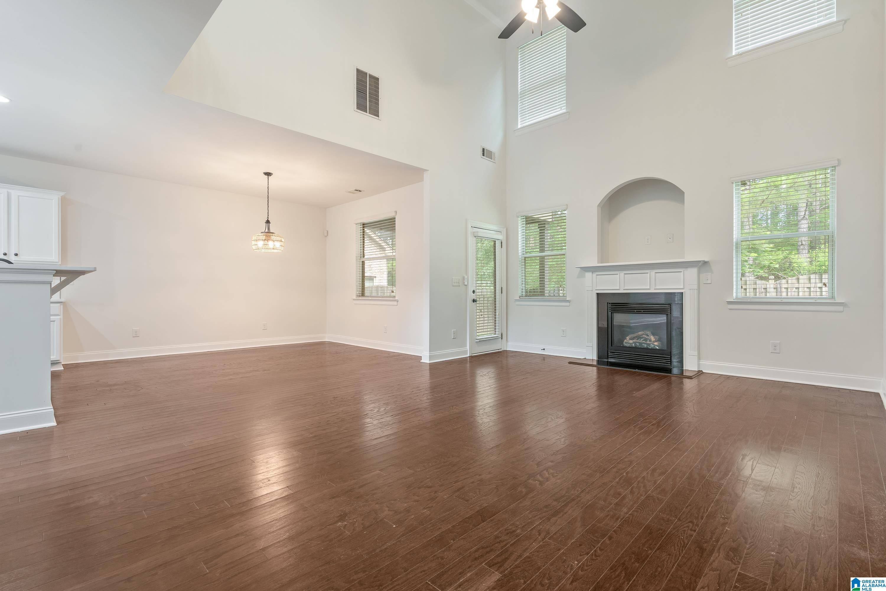 Hoover, AL 35244,5381 PARK SIDE CIRCLE