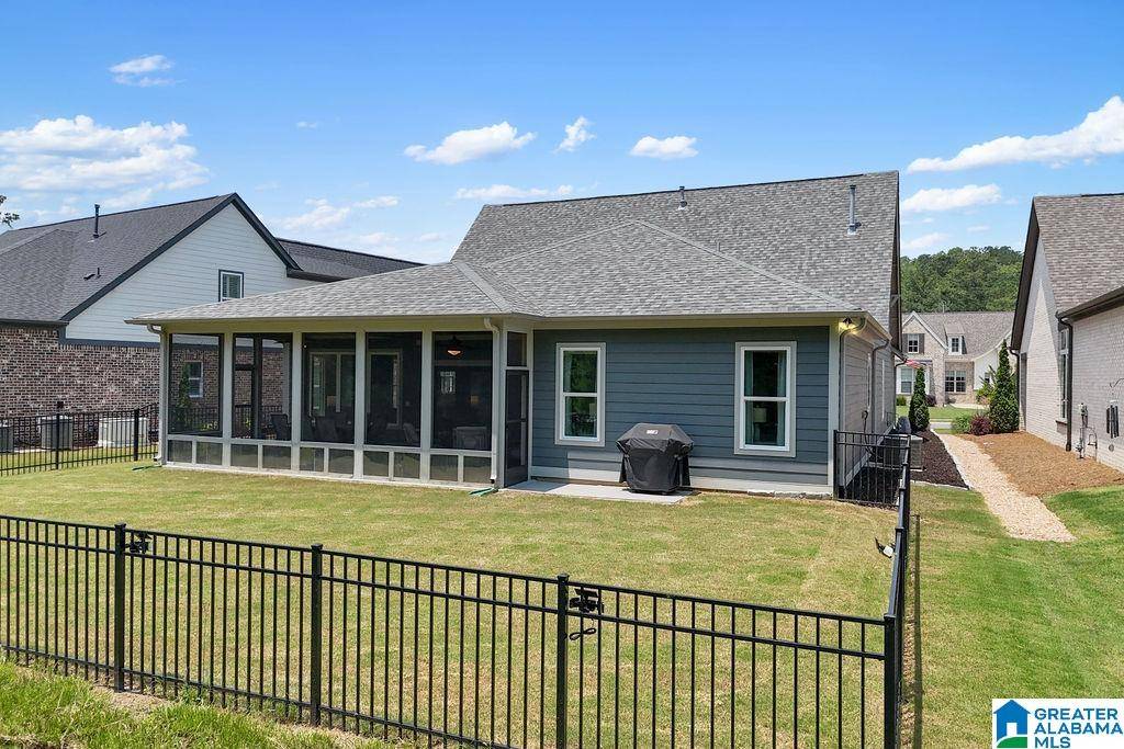 Hoover, AL 35244,8247 ANNIKA DRIVE
