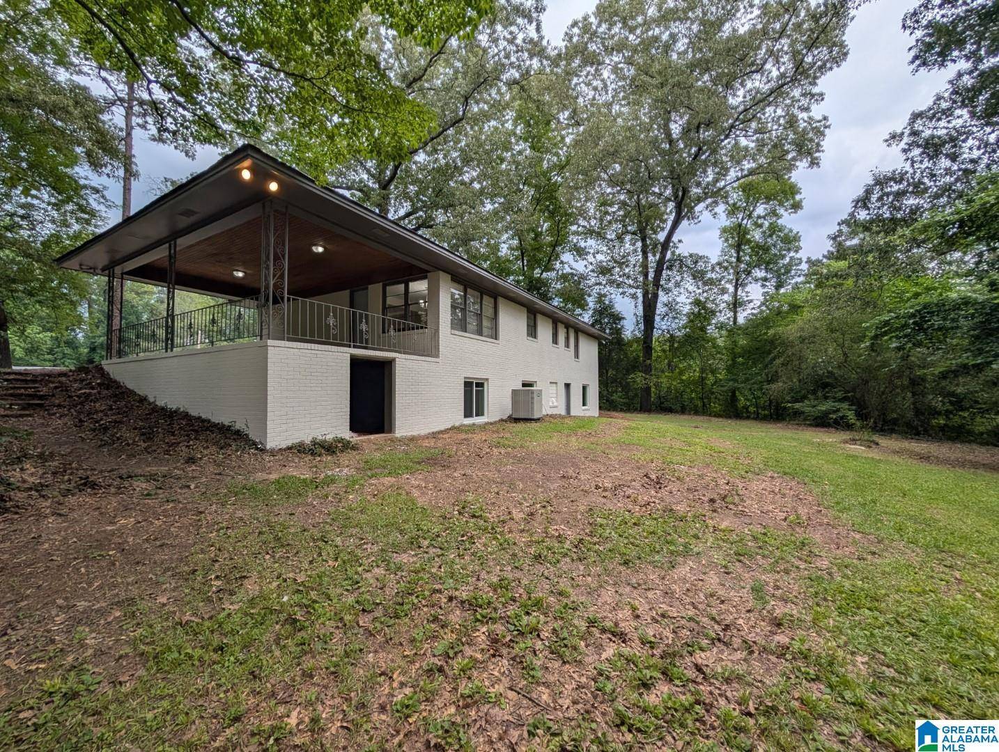 Birmingham, AL 35214,704 CIRCLEWOOD LANE