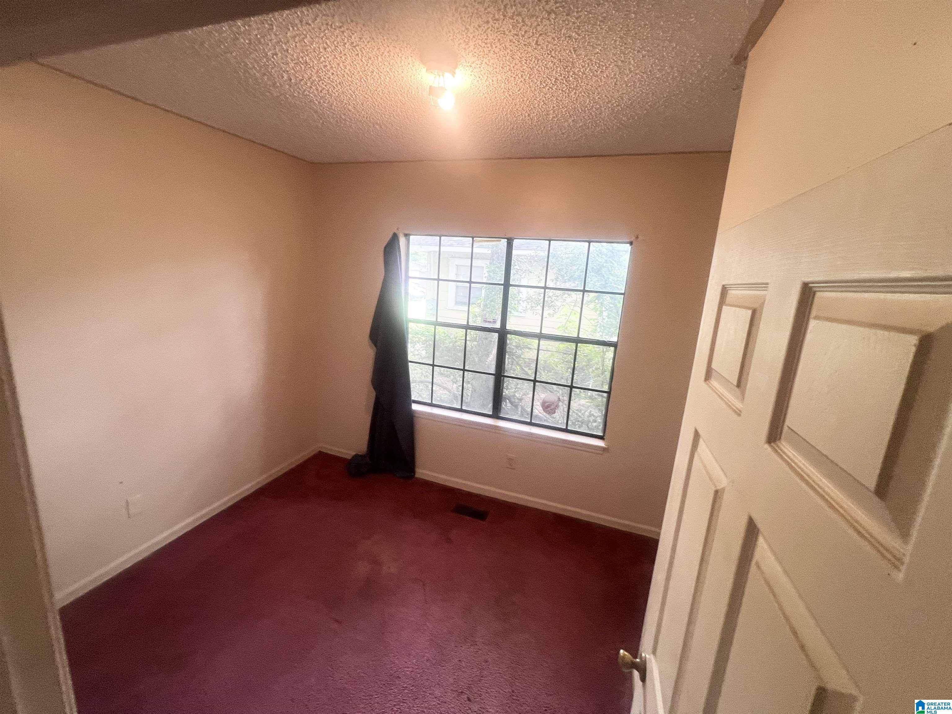 Birmingham, AL 35218,3120 AVENUE I
