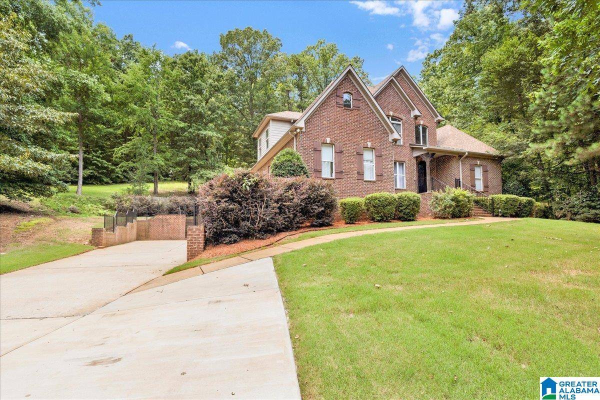 Trussville, AL 35173,8176 CARRINGTON DRIVE