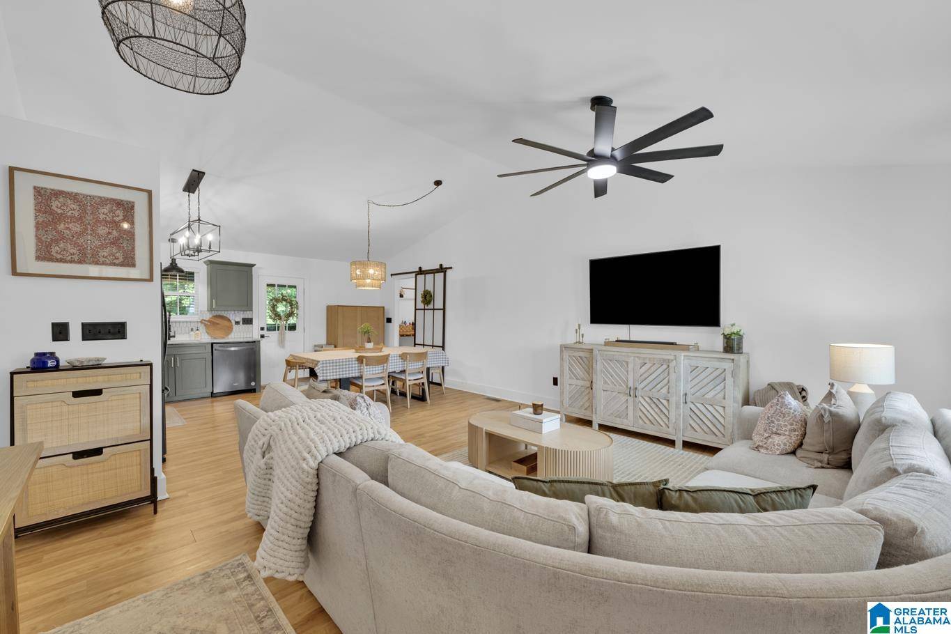 Gardendale, AL 35071,6400 GLENVIEW CIRCLE