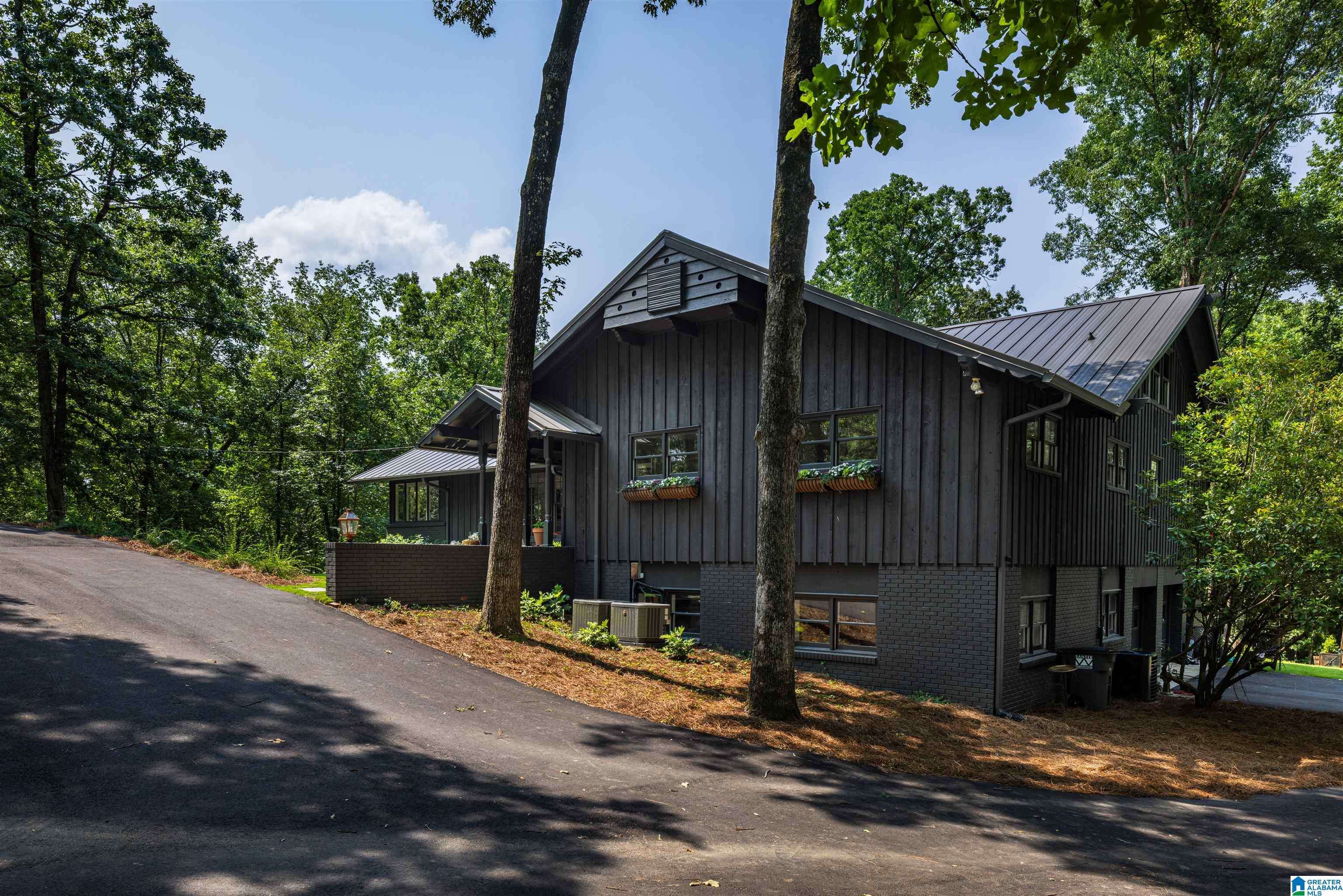 Hoover, AL 35244,2412 CAHABA RIVER ESTATES