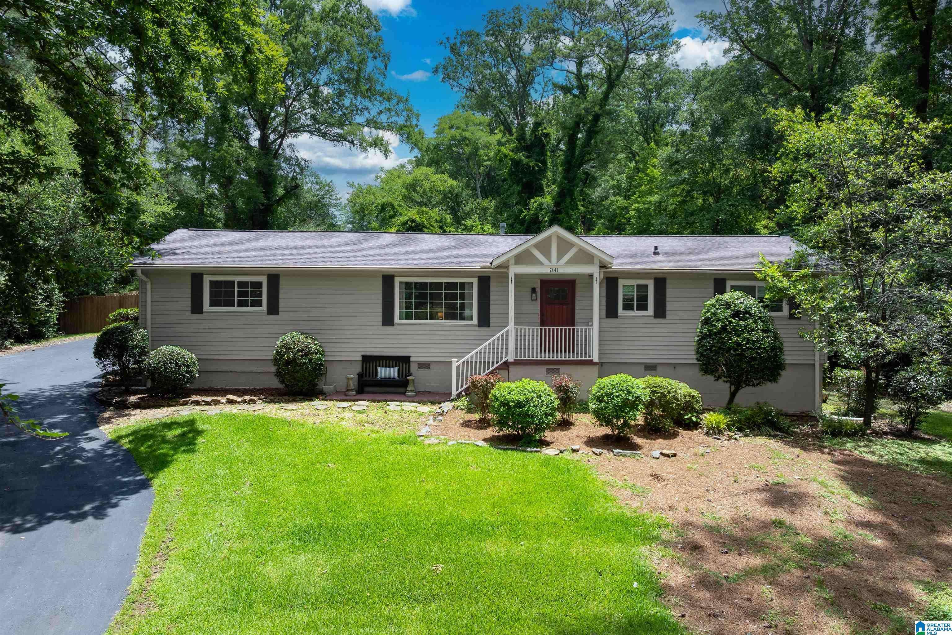 Vestavia Hills, AL 35216,2441 JANNEBO ROAD