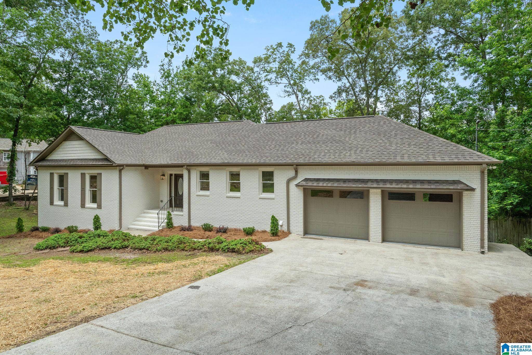 Talladega, AL 35160,111 DOVE COVE ROAD