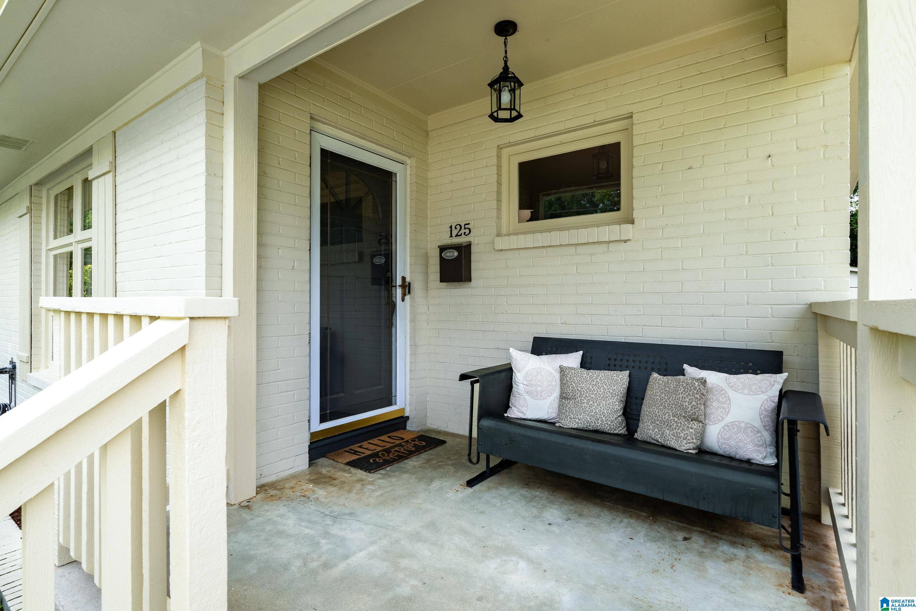 Homewood, AL 35209,125 E GLENWOOD DRIVE