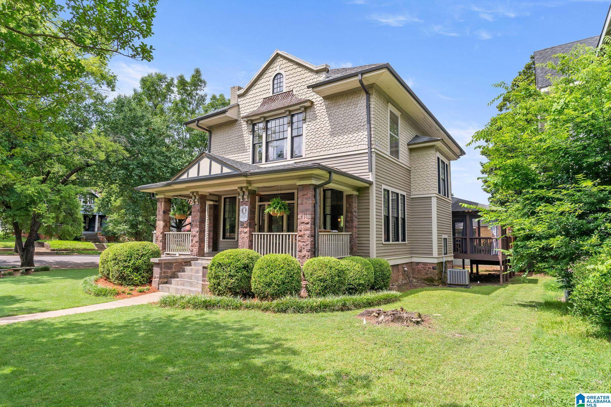 Birmingham, AL 35205,1426 16TH STREET S