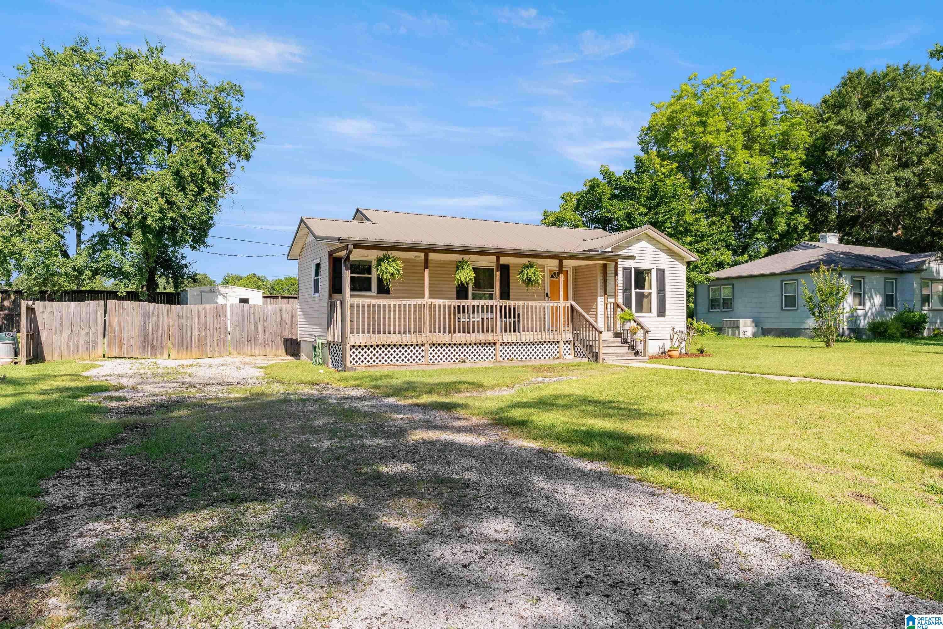 Columbiana, AL 35051,104 PHILLIPS CIRCLE
