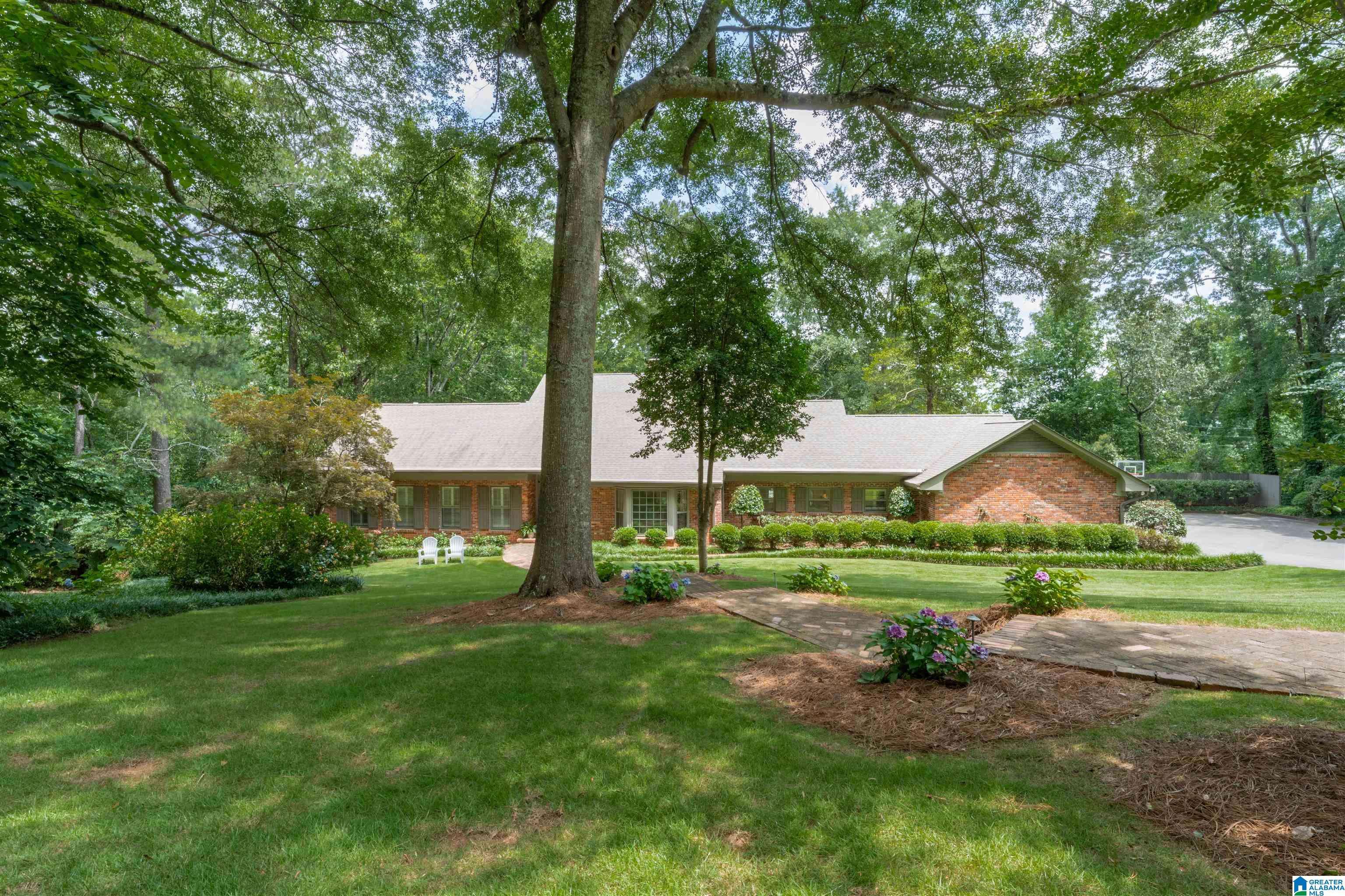 Mountain Brook, AL 35223,3409 WESTBURY ROAD