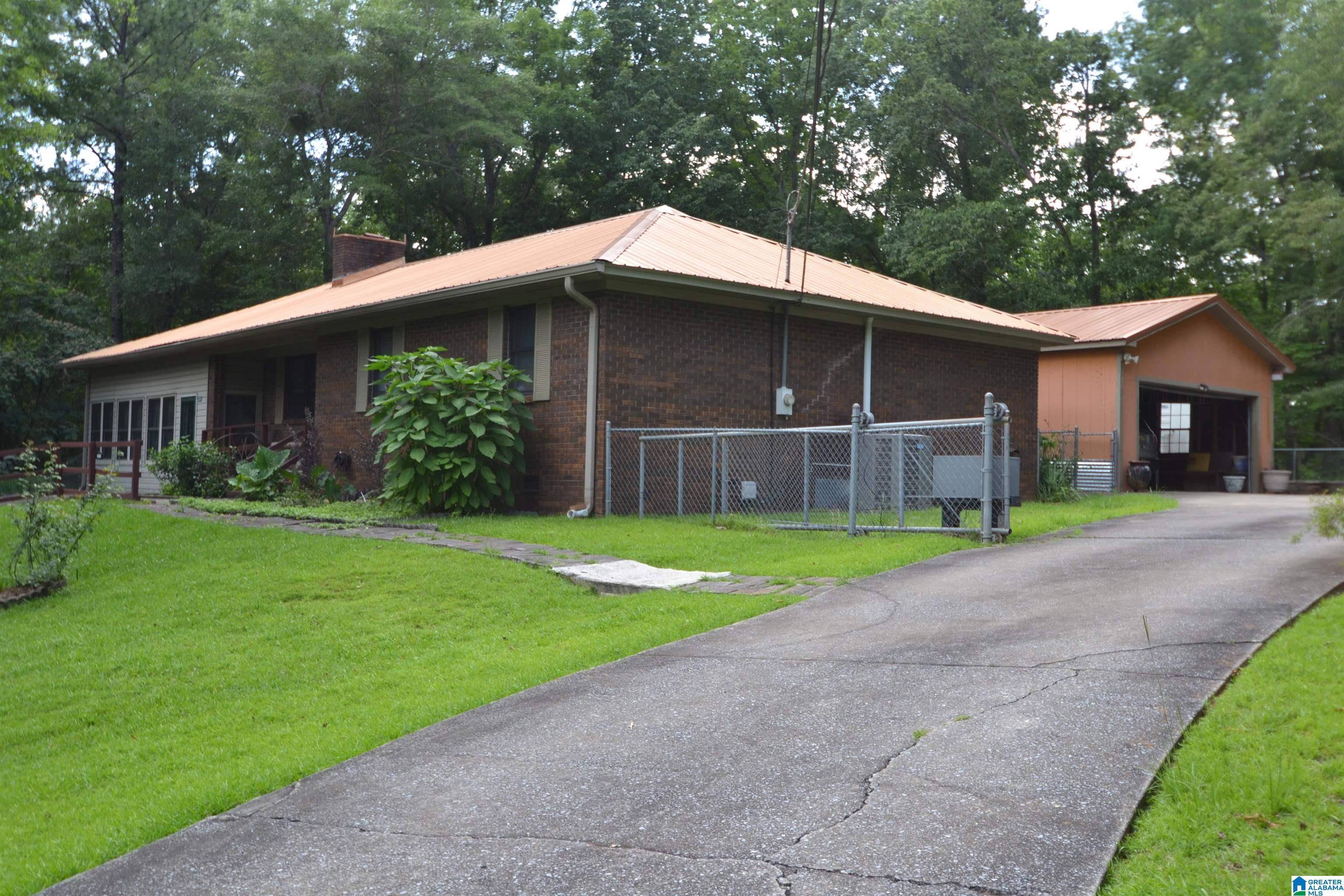 Sylacauga, AL 35150,2641 SETTLEMENT ROAD