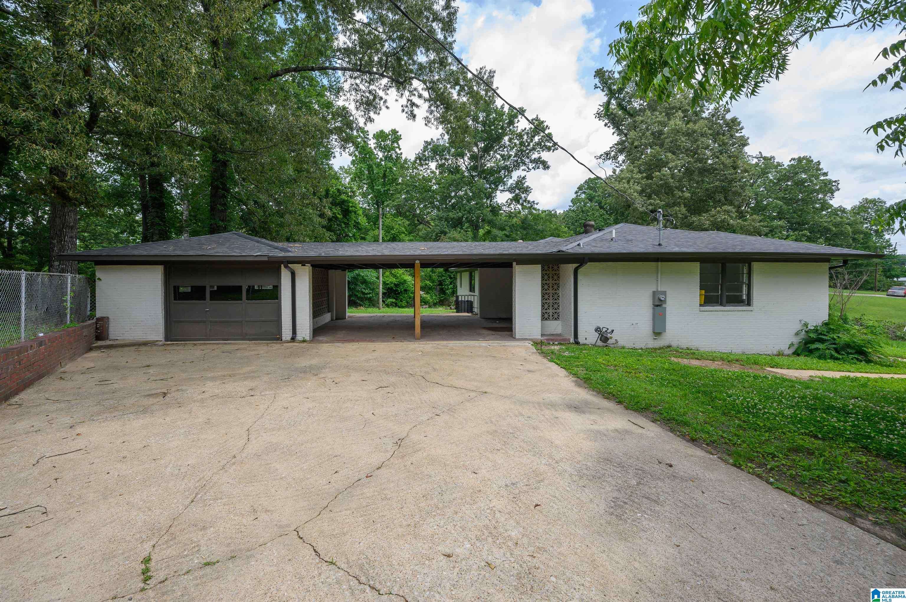Center Point, AL 35215,201 SUN VALLEY ROAD