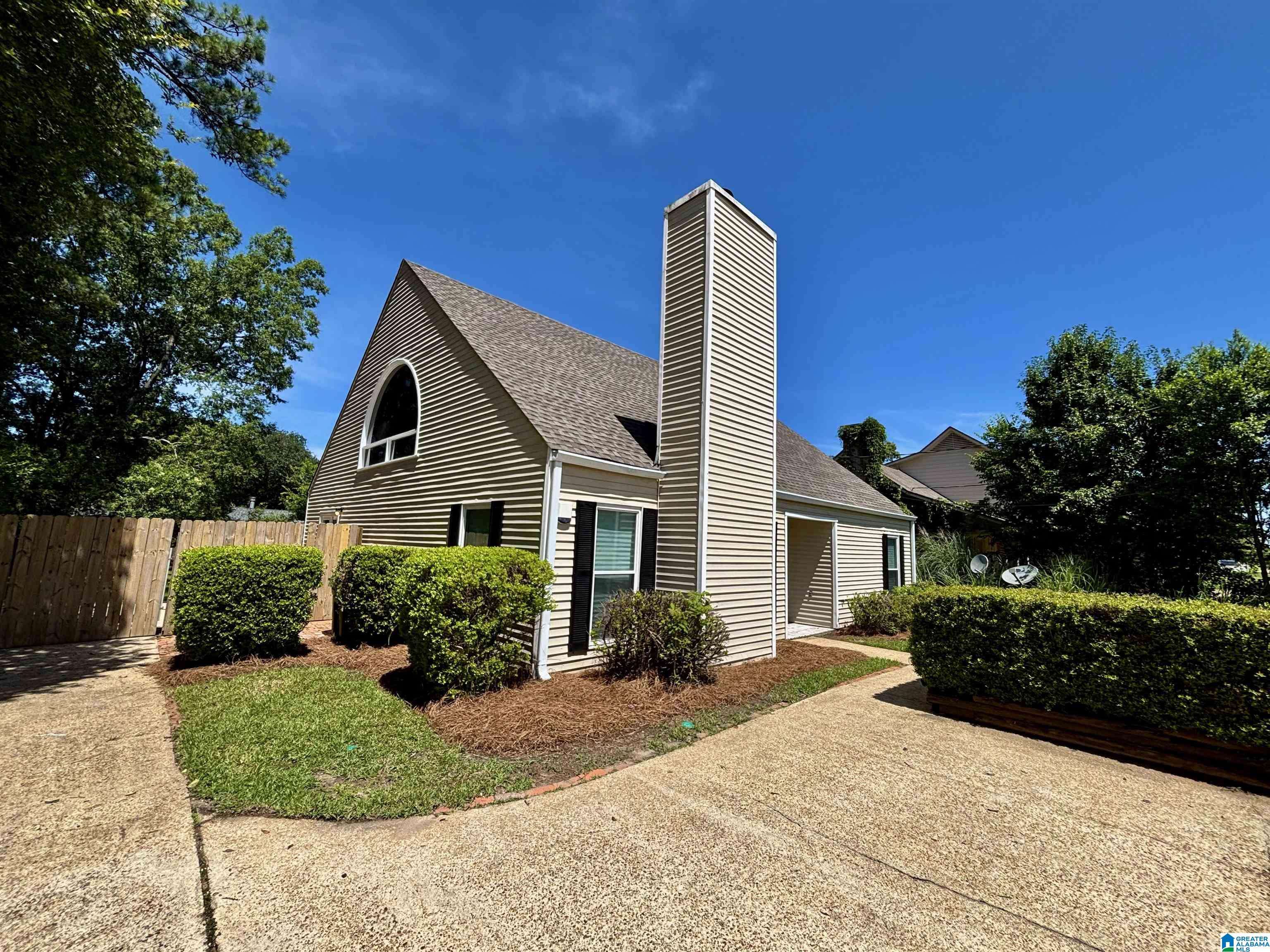 Montgomery, AL 36109,1221 DALRAIDA ROAD