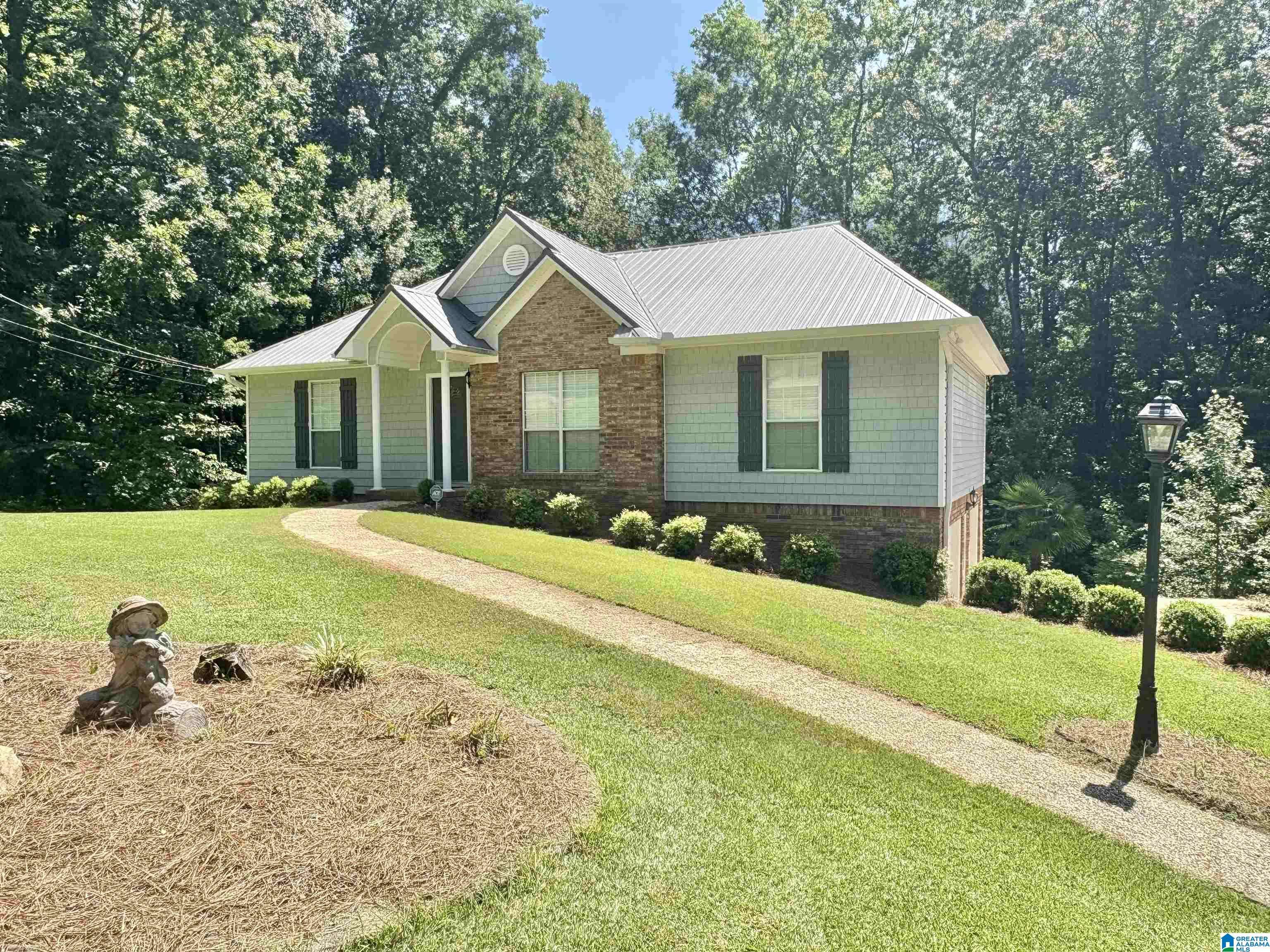 Birmingham, AL 35215,5791 FOREST LANE