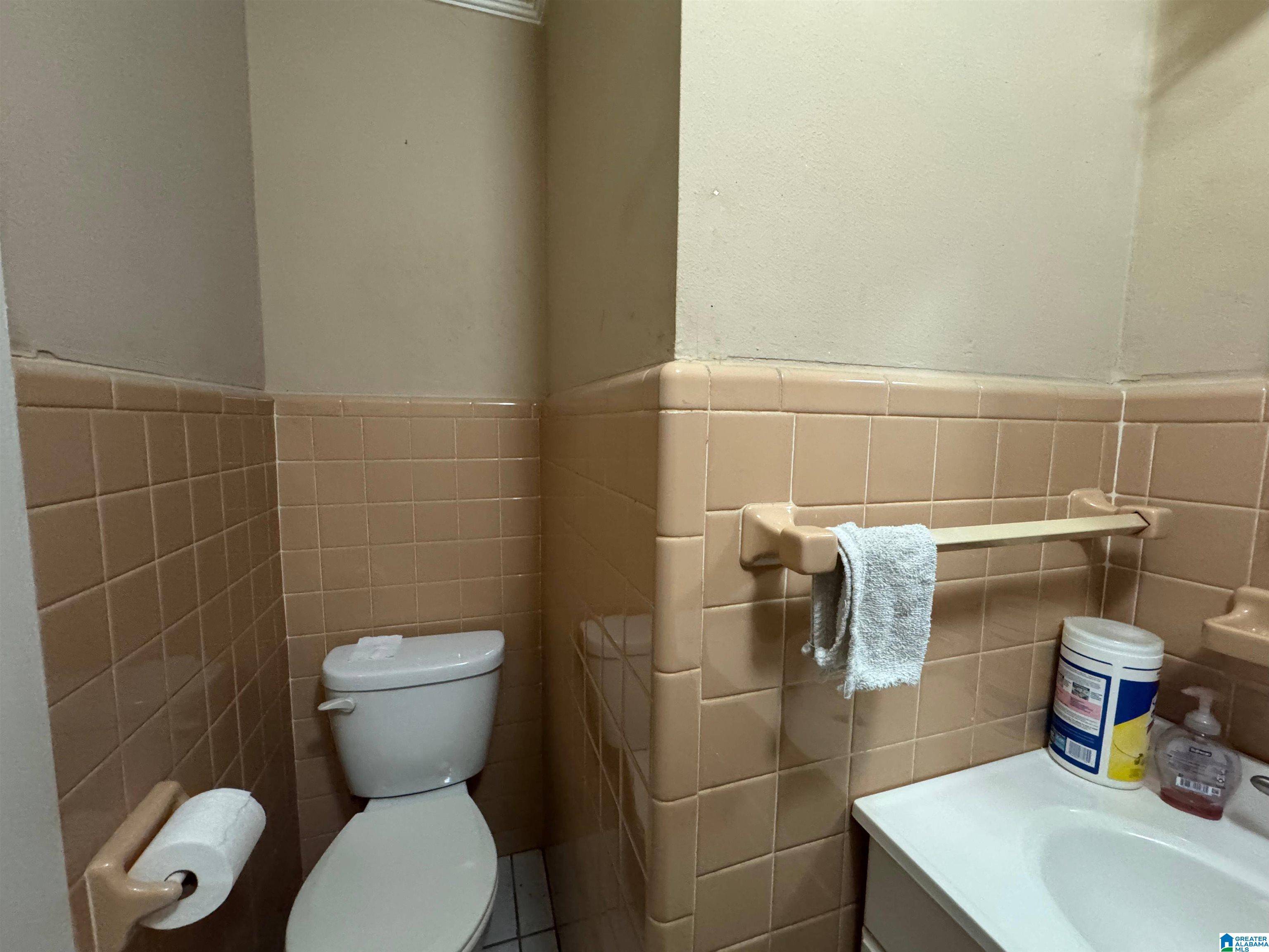 Gadsden, AL 35901,806 RANDALL STREET