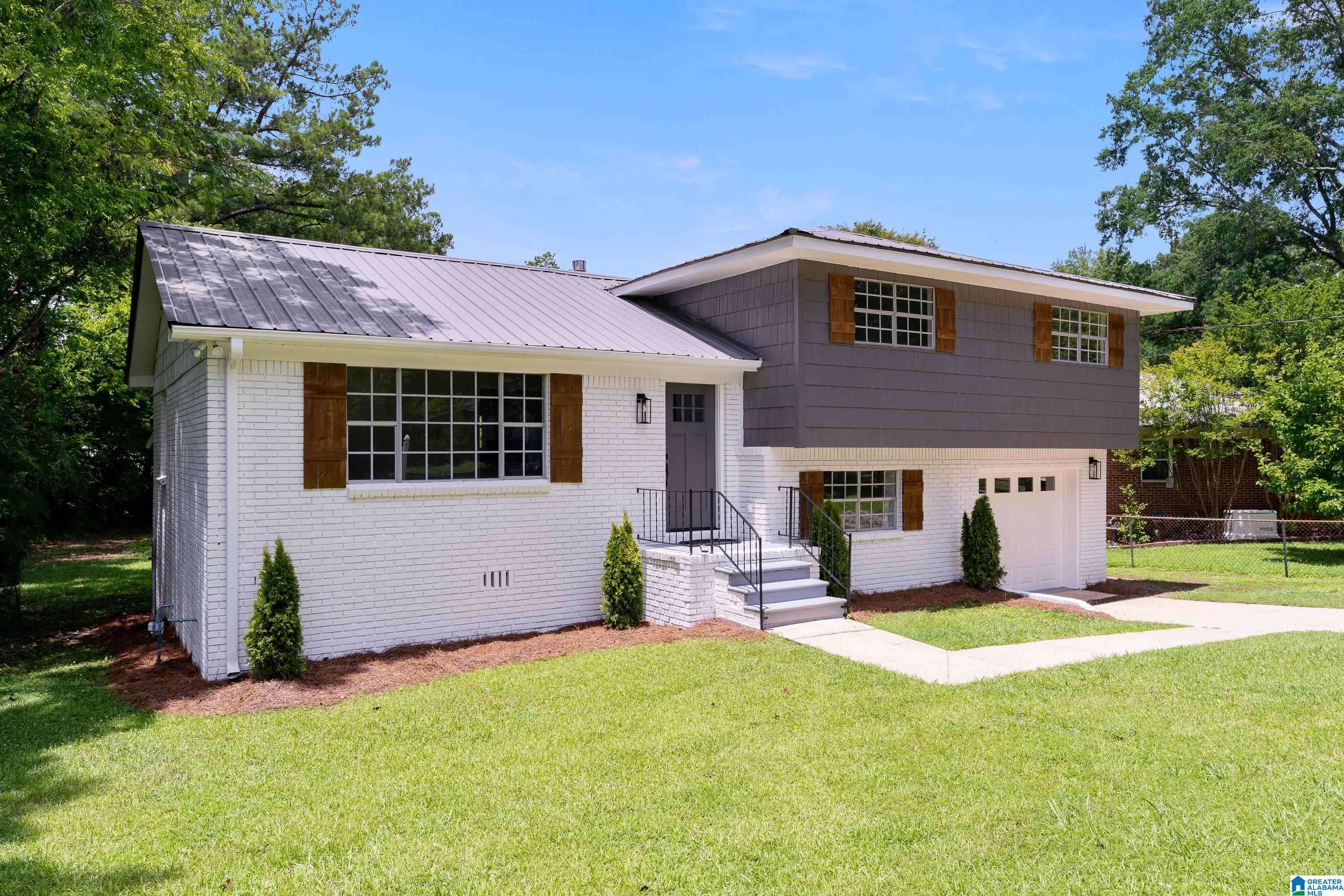 Hueytown, AL 35023,504 WABASH STREET