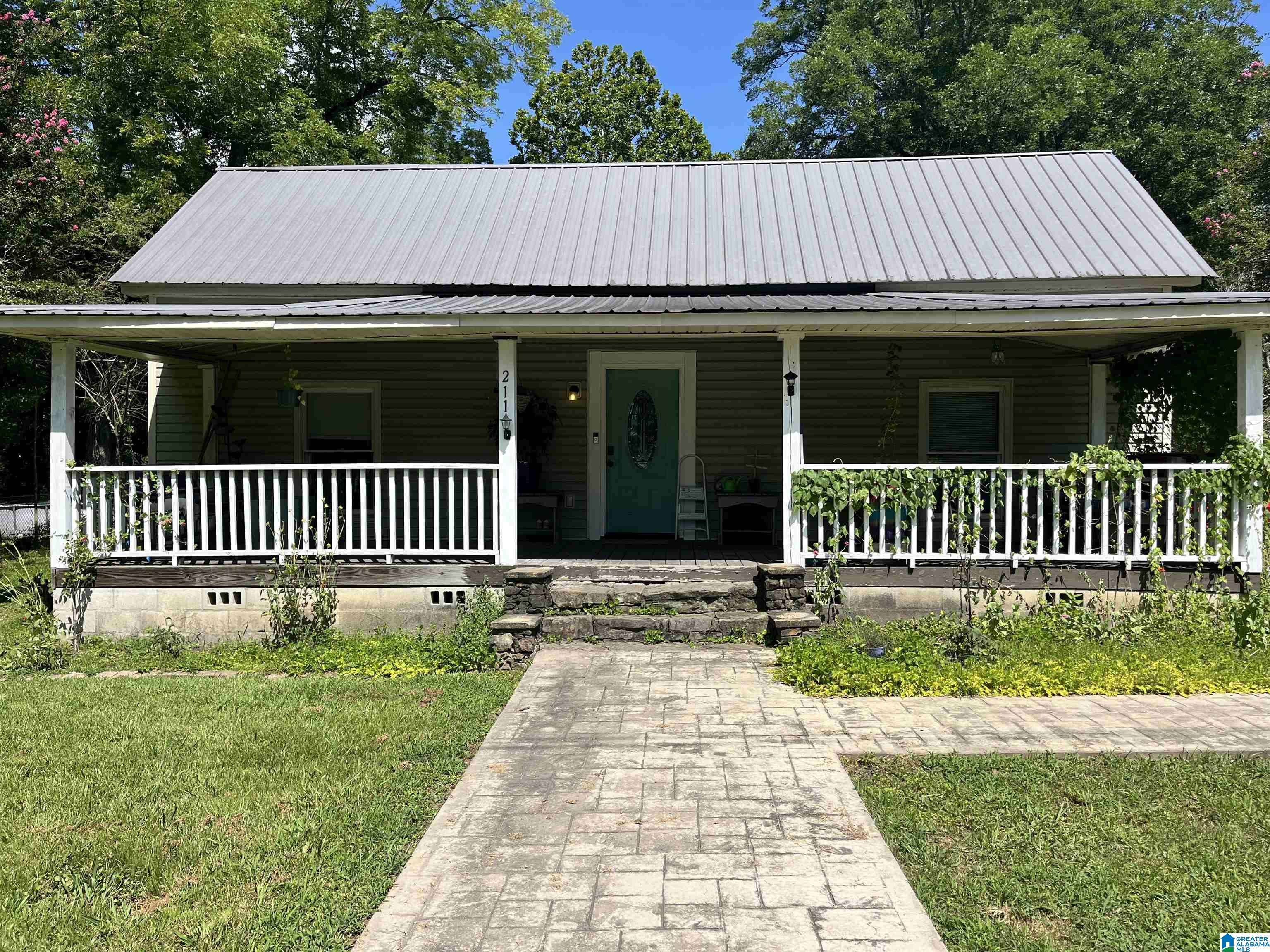 Pell City, AL 35125,211 3RD STREET N