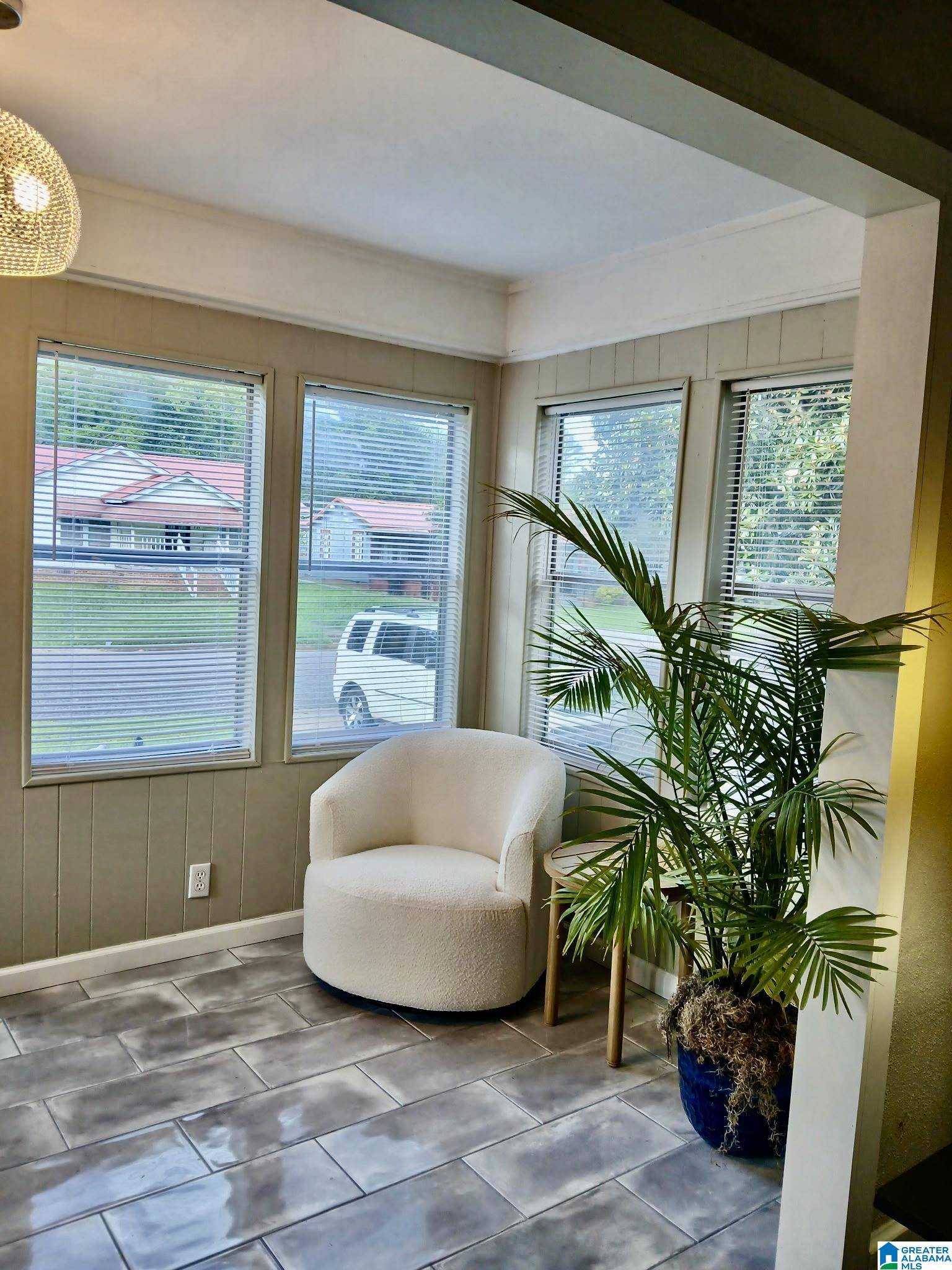 Gadsden, AL 35901,726 SUNNYVALE DRIVE