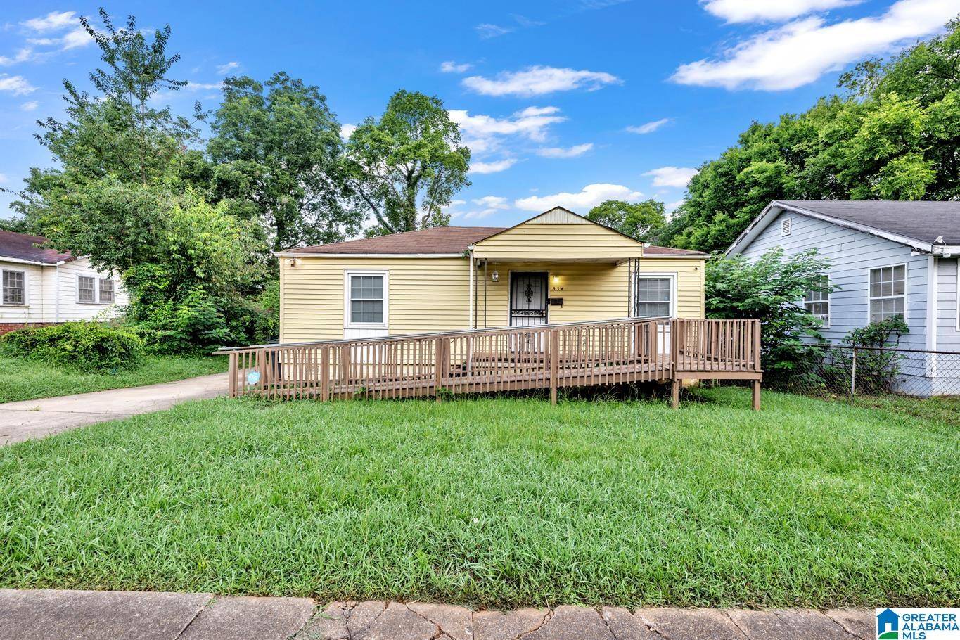 Birmingham, AL 35212,934 47TH STREET N