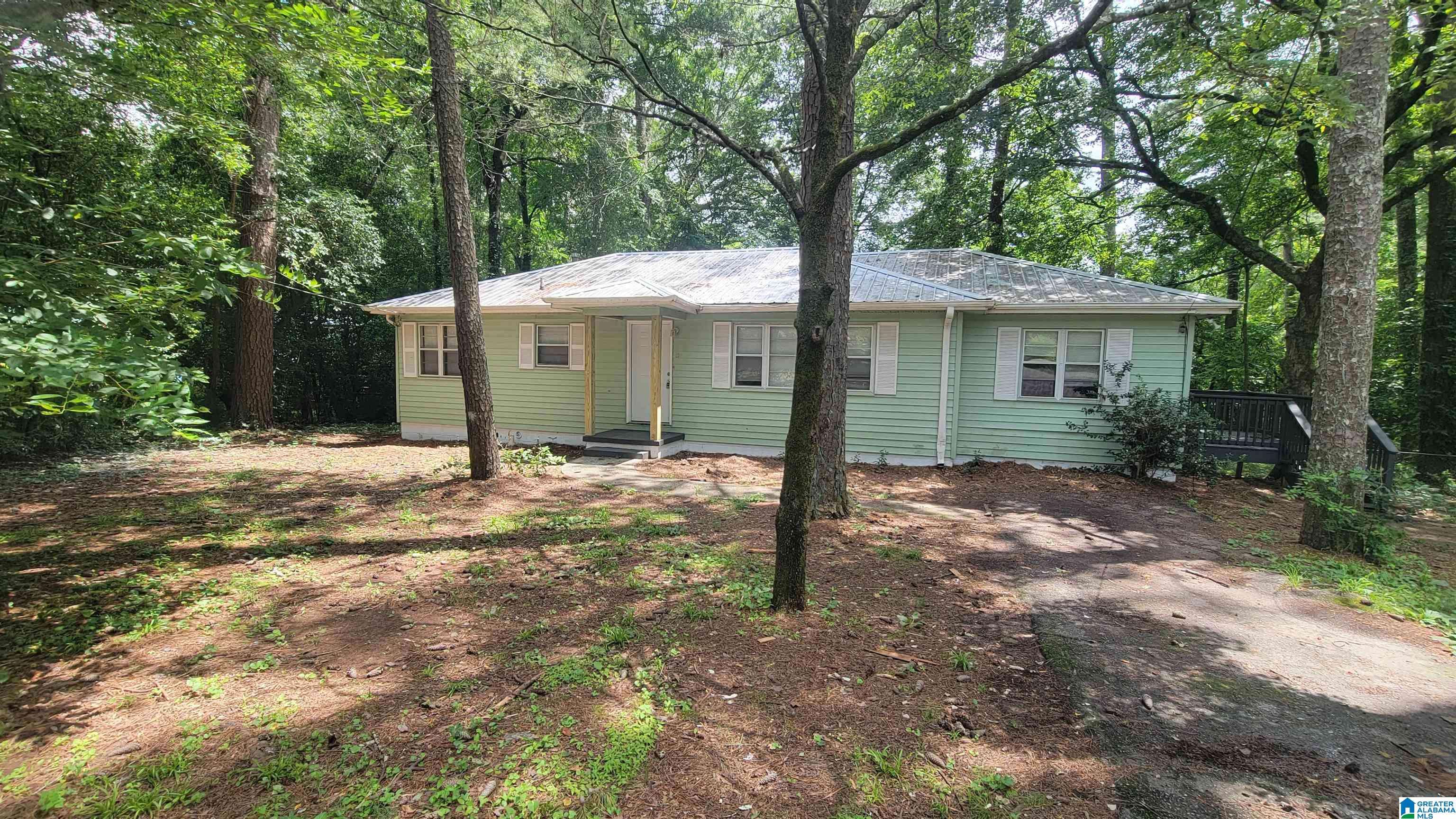 Birmingham, AL 35215,900 CHARLES COURT