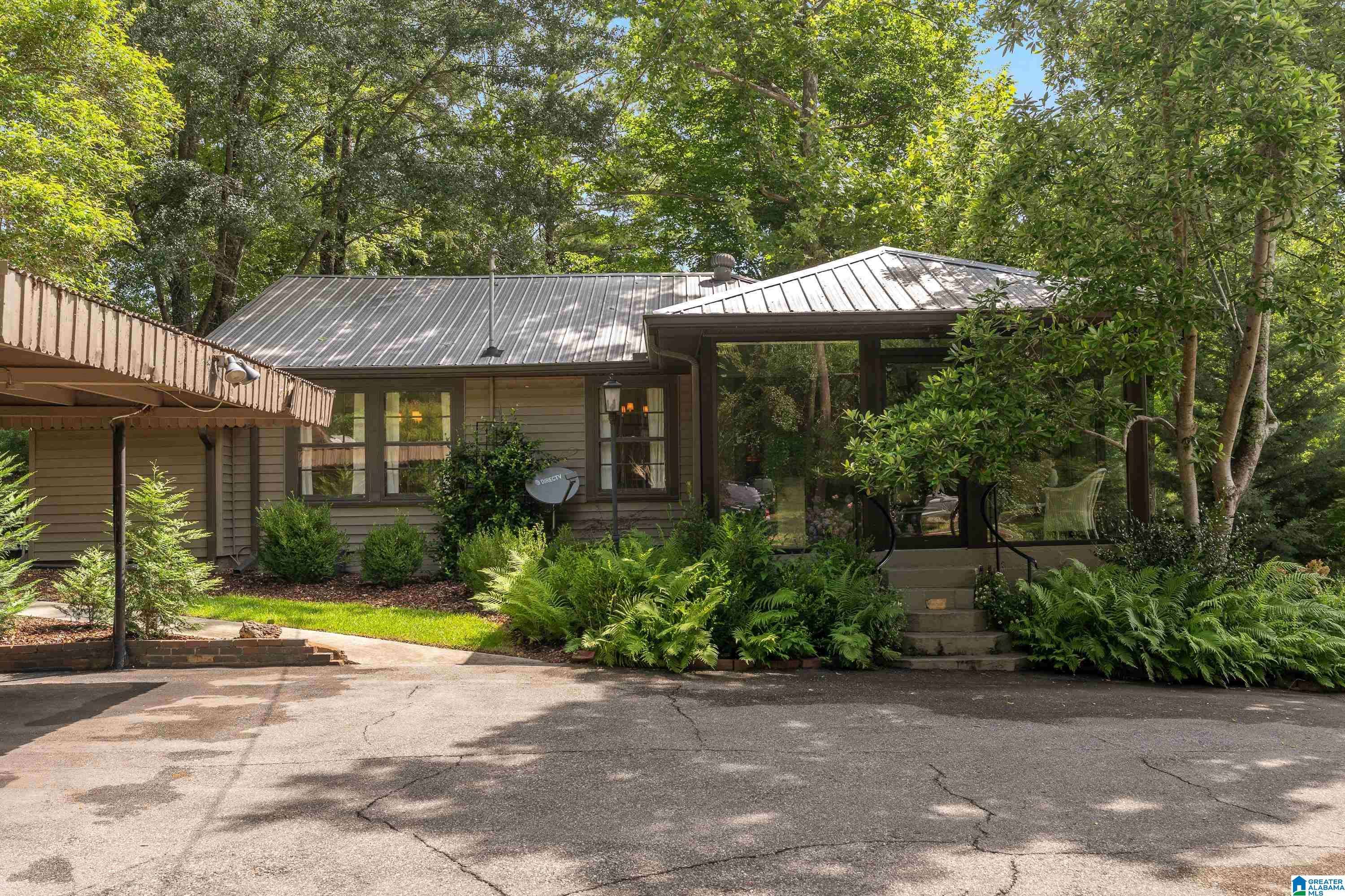 Leeds, AL 35094,1658 MONTEVALLO ROAD