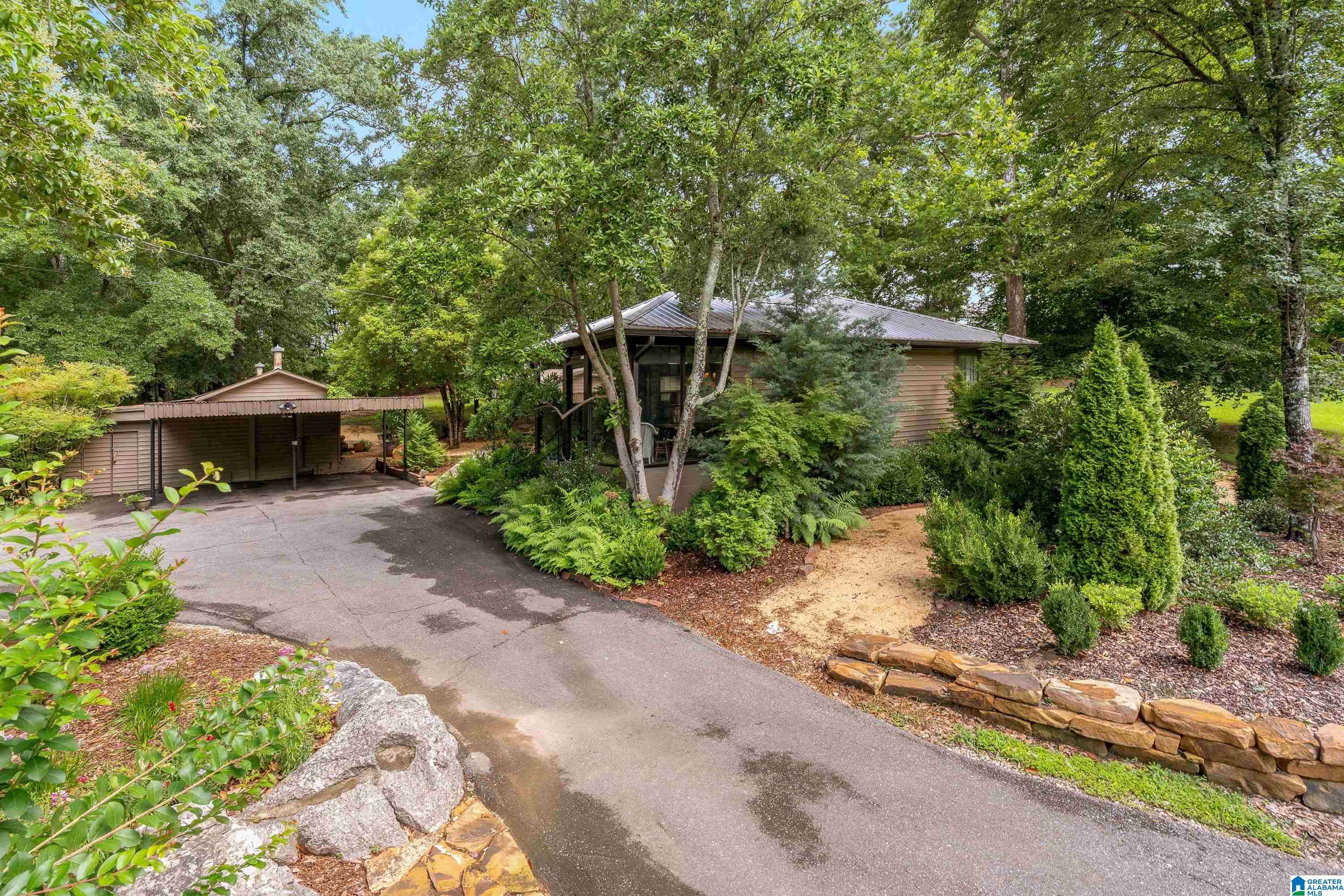 Leeds, AL 35094,1658 MONTEVALLO ROAD