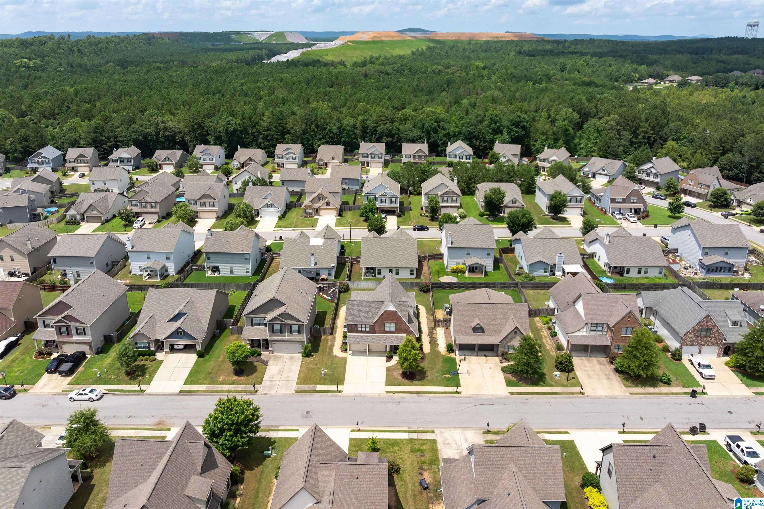 Calera, AL 35040,7027 KENSINGTON AVENUE