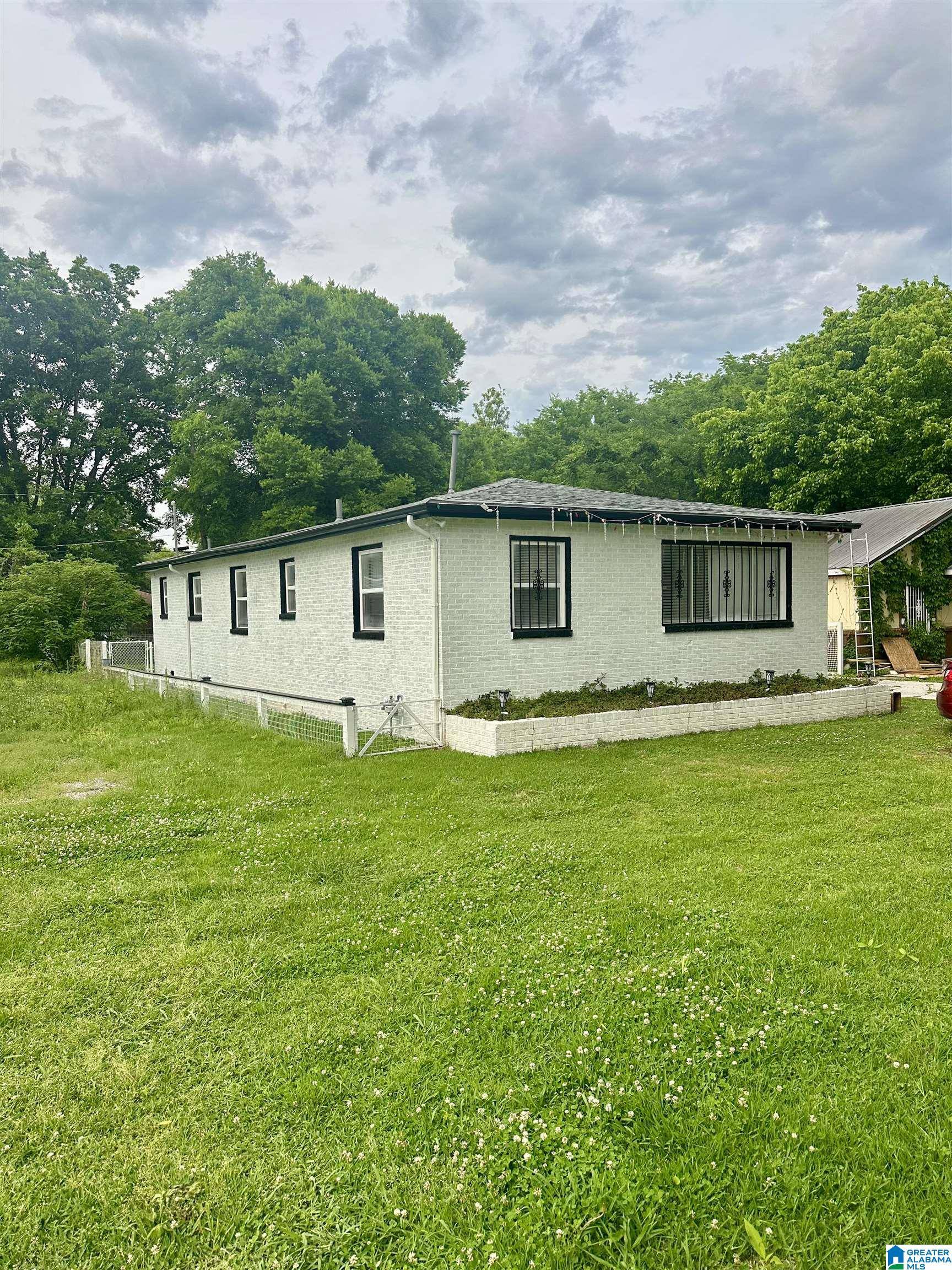 Birmingham, AL 35228,1524 65TH STREET W