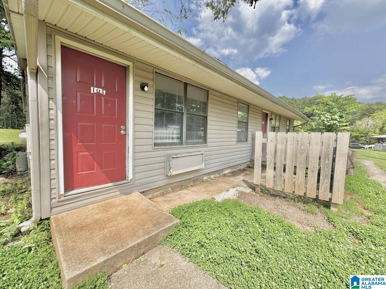 Anniston, AL 36207,1700 GREENBRIER DEAR ROAD #403, 106A