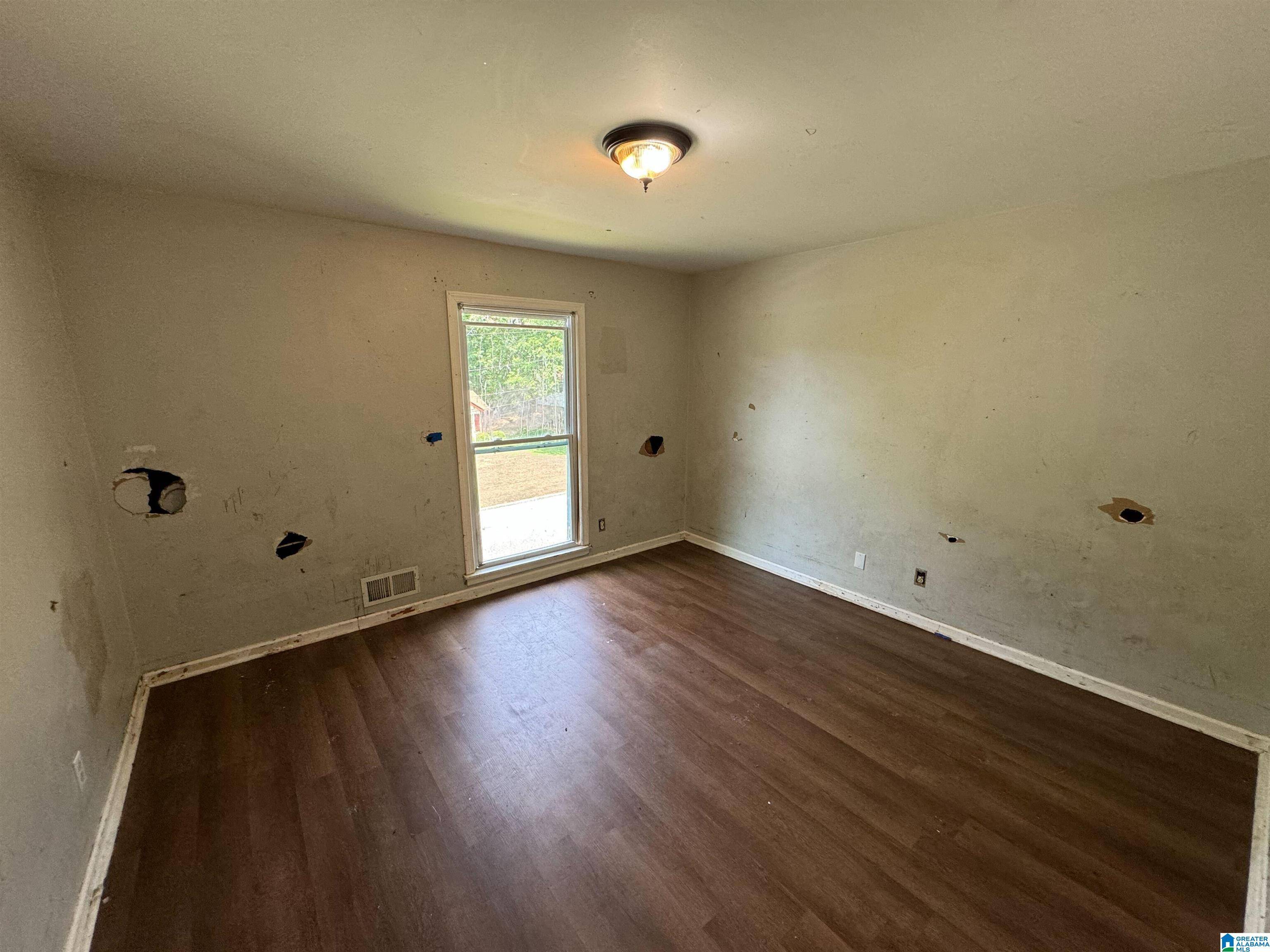 Birmingham, AL 35235,613 SUNDALE DRIVE