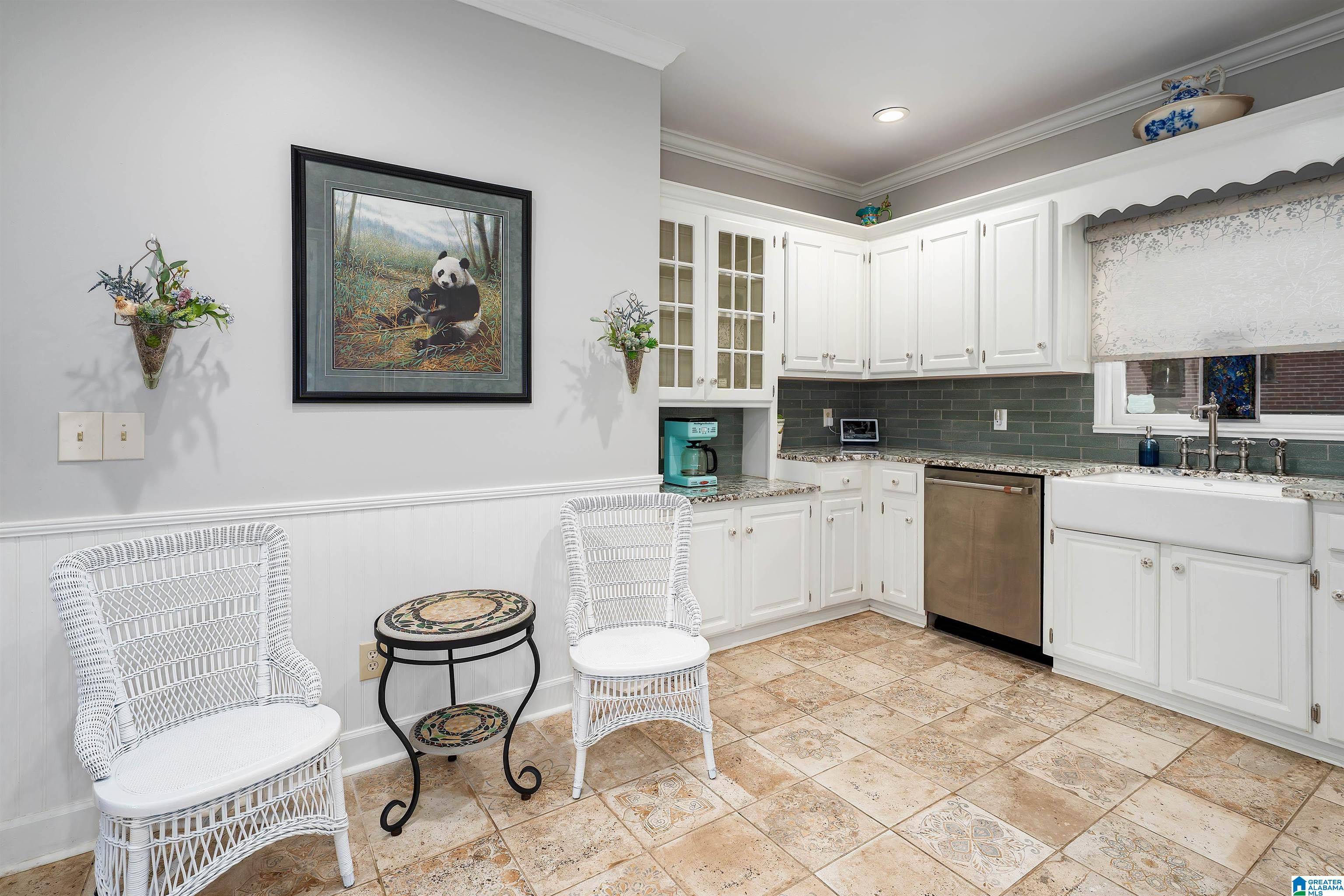 Vestavia Hills, AL 35216,2572 CROSSGATE PLACE