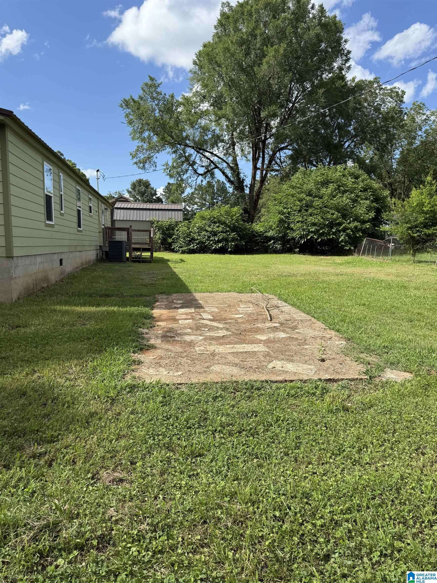 Sylacauga, AL 35150,338 TWIN STREET