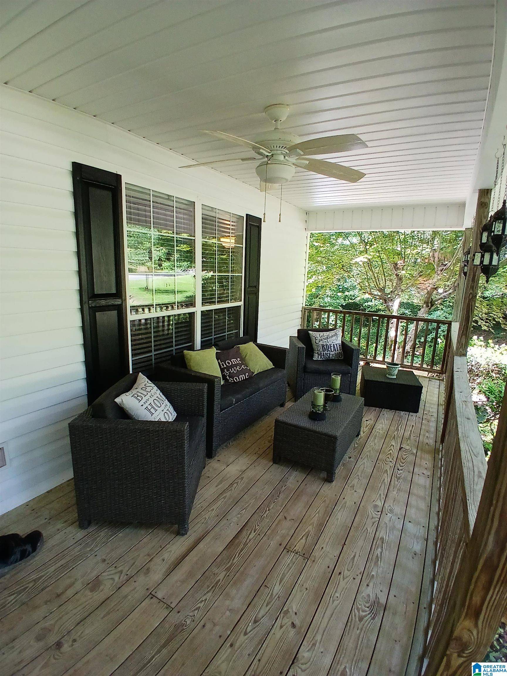 Ashville, AL 35953,90 OAK STREET