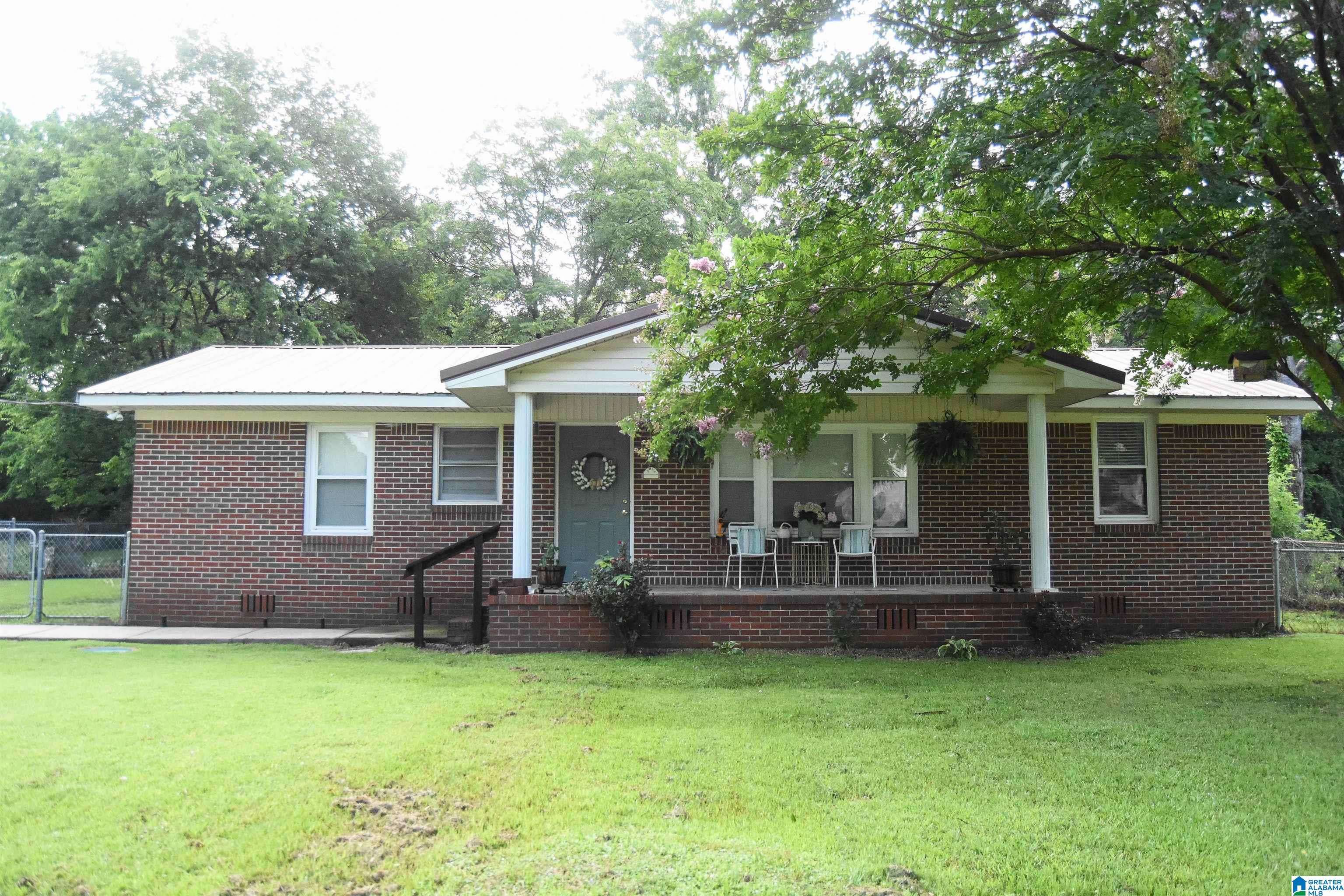 Jacksonville, AL 36265,37 APPLE STREET