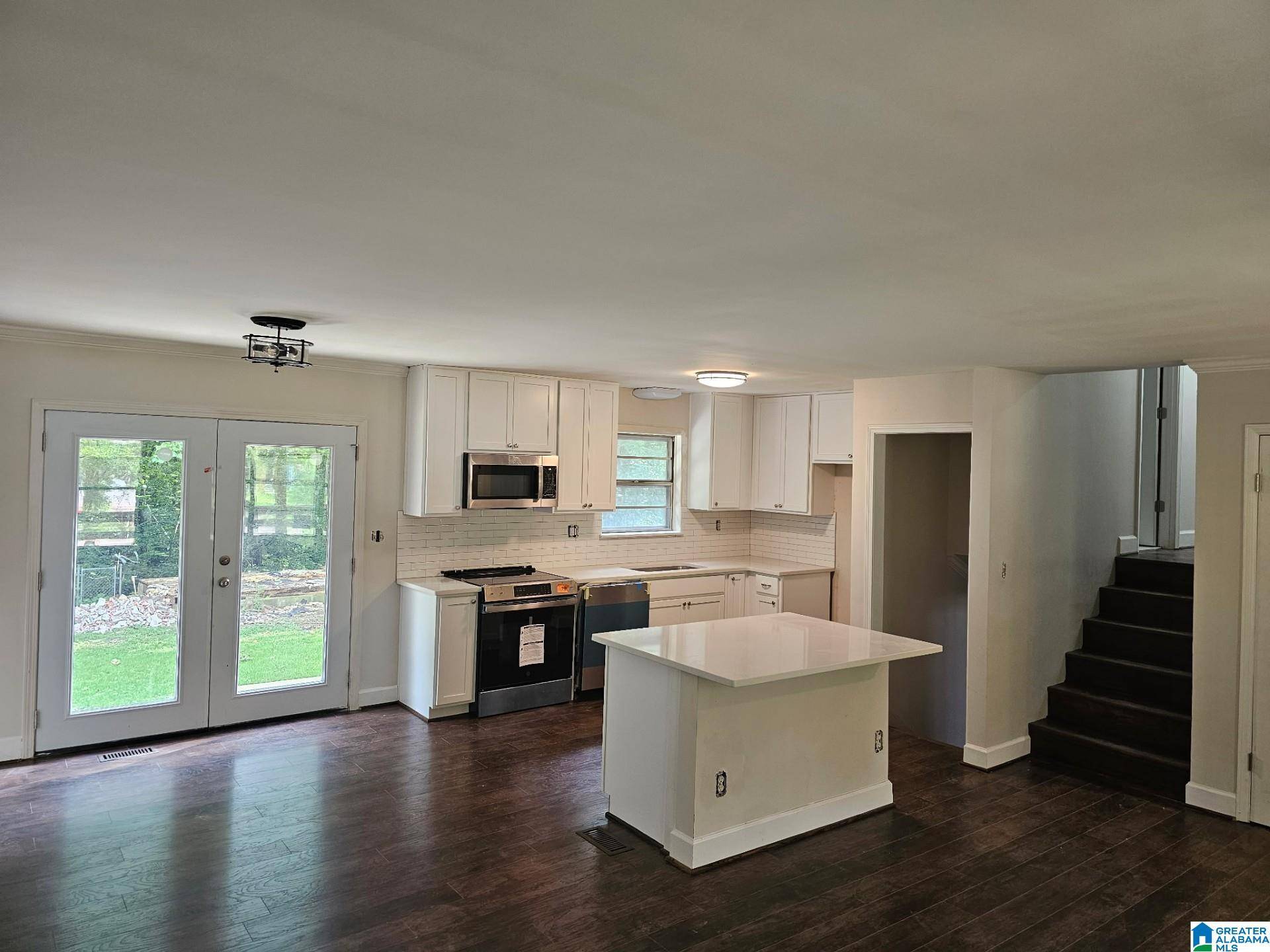 Fultondale, AL 35068,3020 DEBRA DRIVE