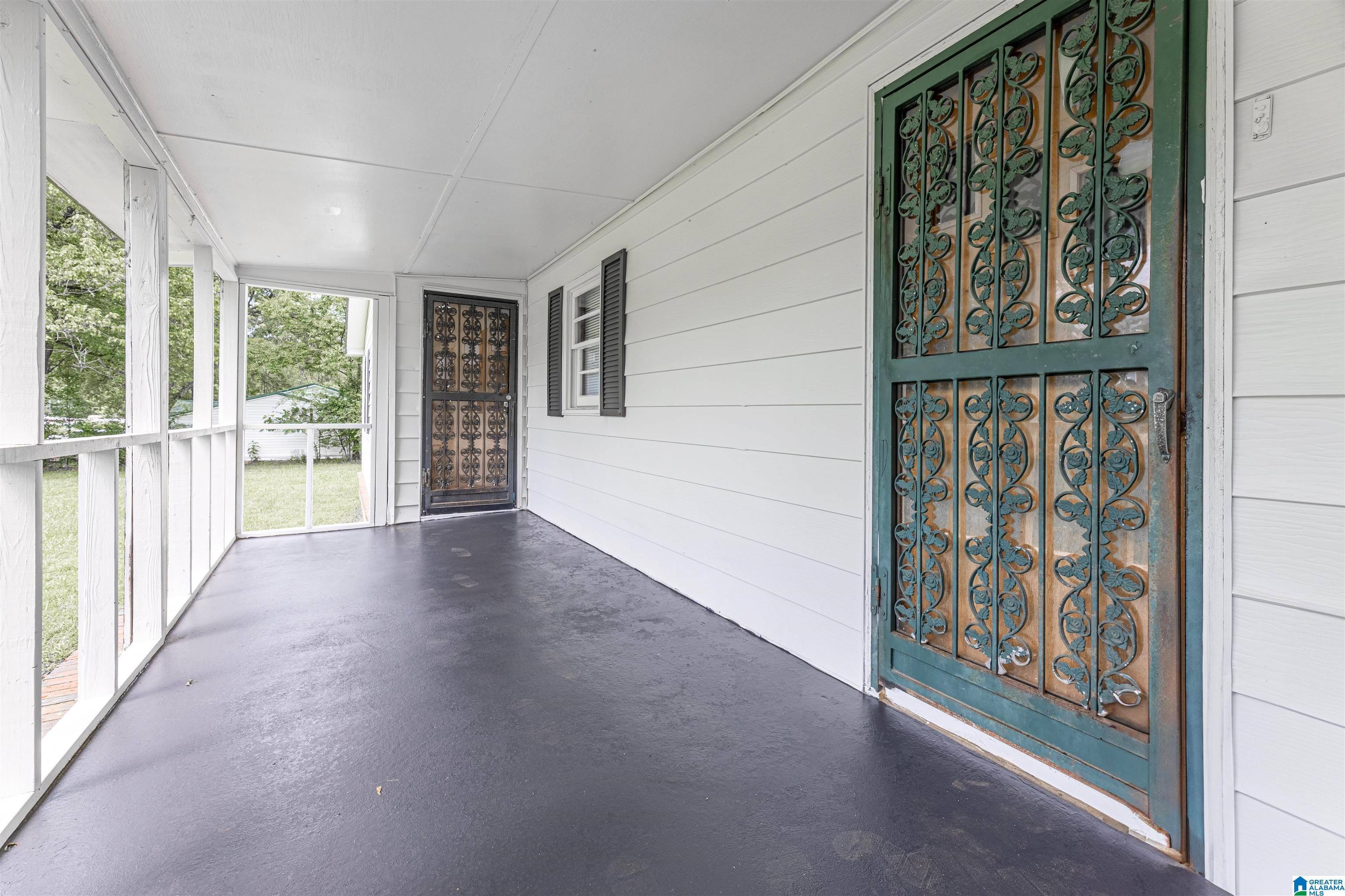 Anniston, AL 36201,211 CORNING STREET