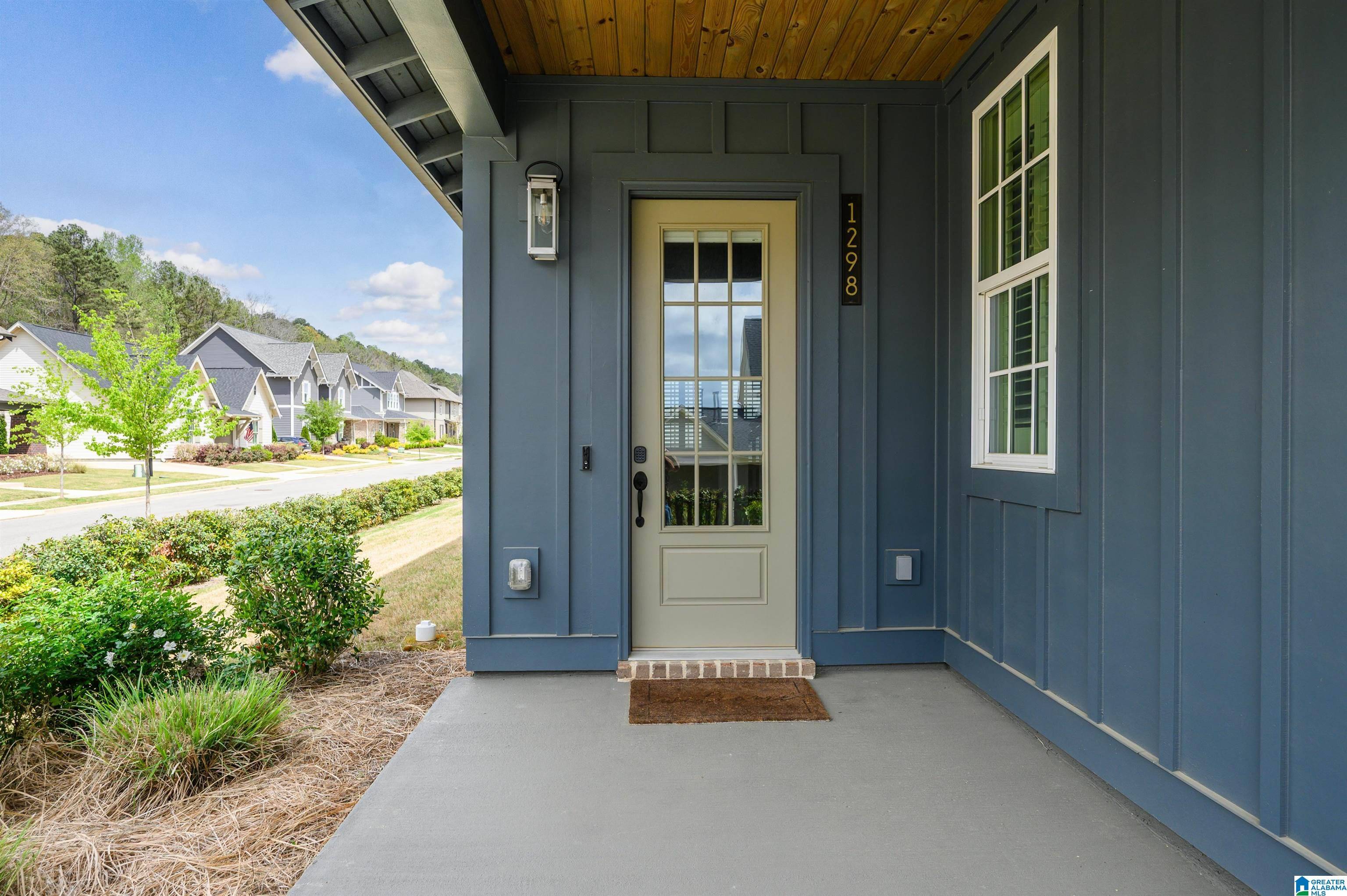 Hoover, AL 35244,1298 CLAIRE TERRACE