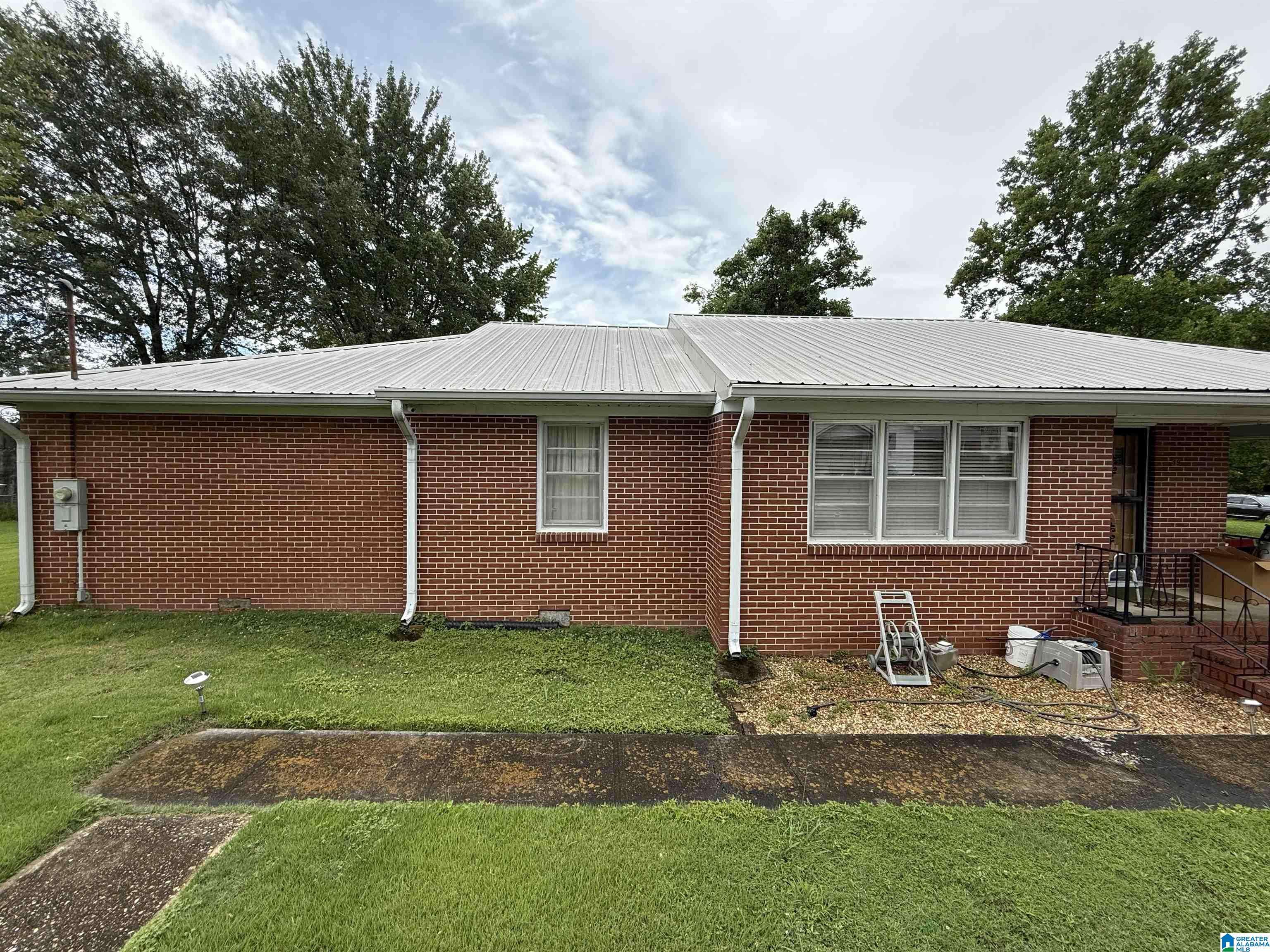 Anniston, AL 36206,49 CAVE ROAD