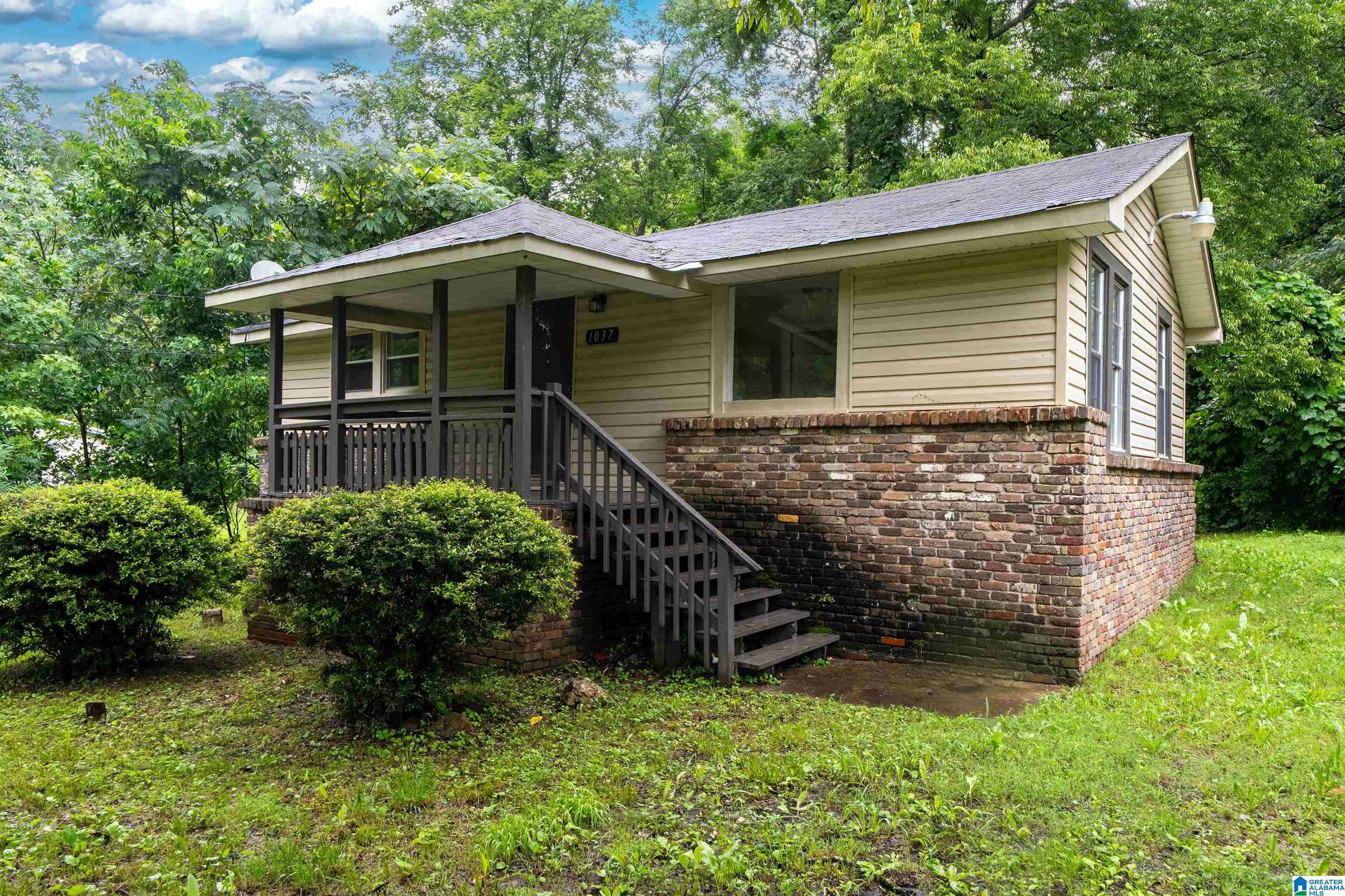 Bessemer, AL 35020,1037 TUCKER STREET