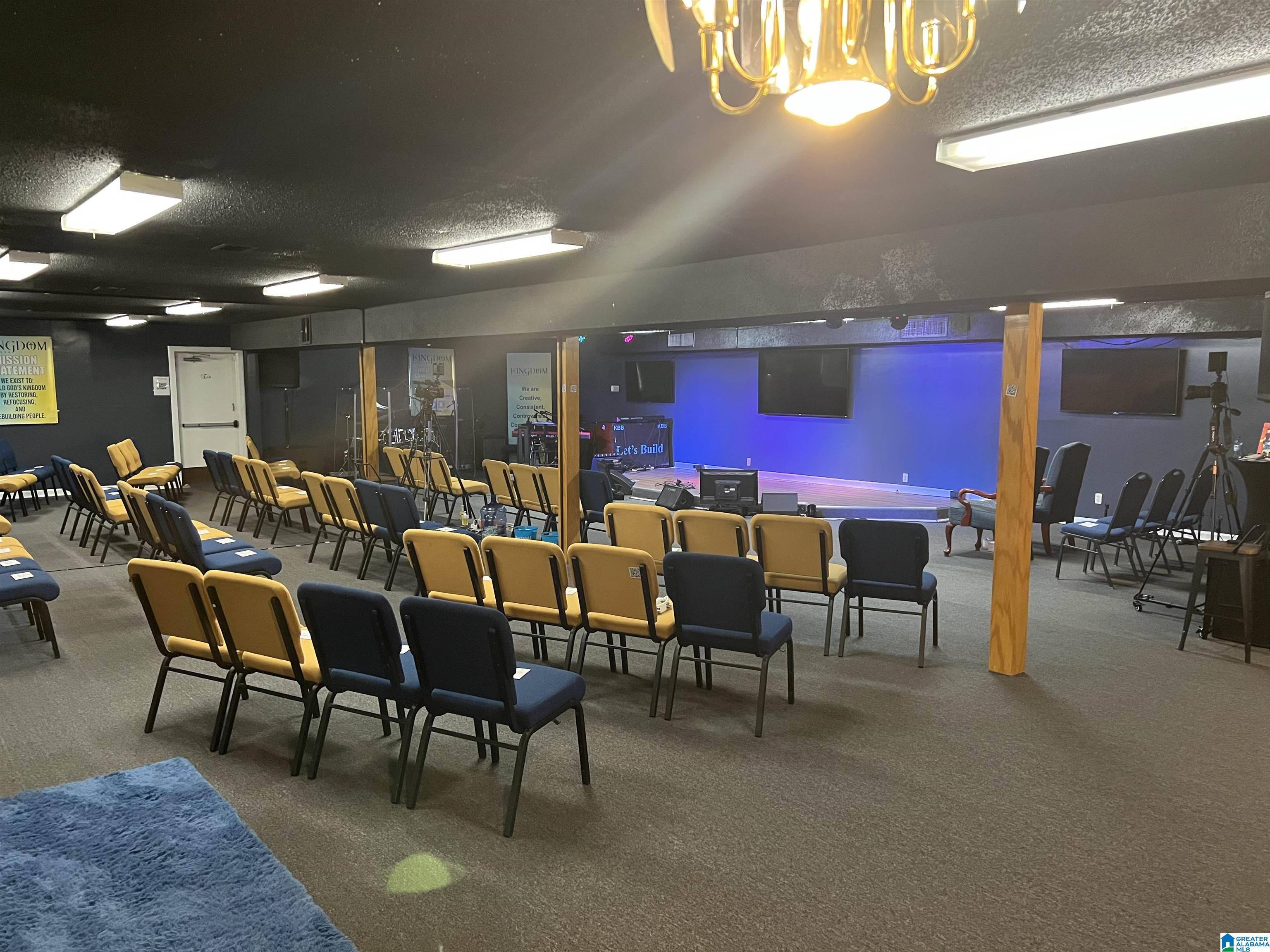 Birmingham, AL 35235,1123 BREWSTER ROAD