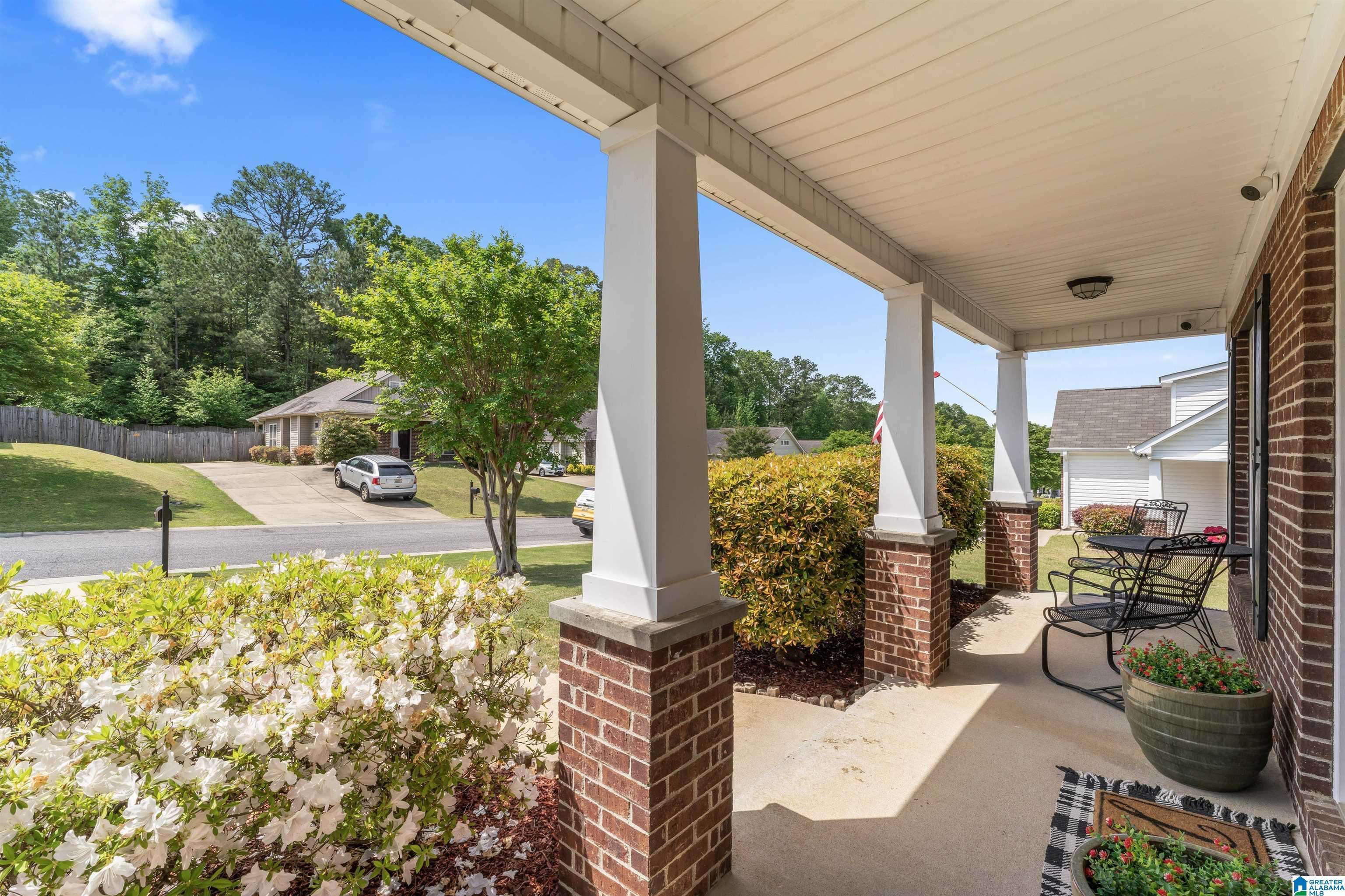 Calera, AL 35040,270 ROSSBURG DRIVE
